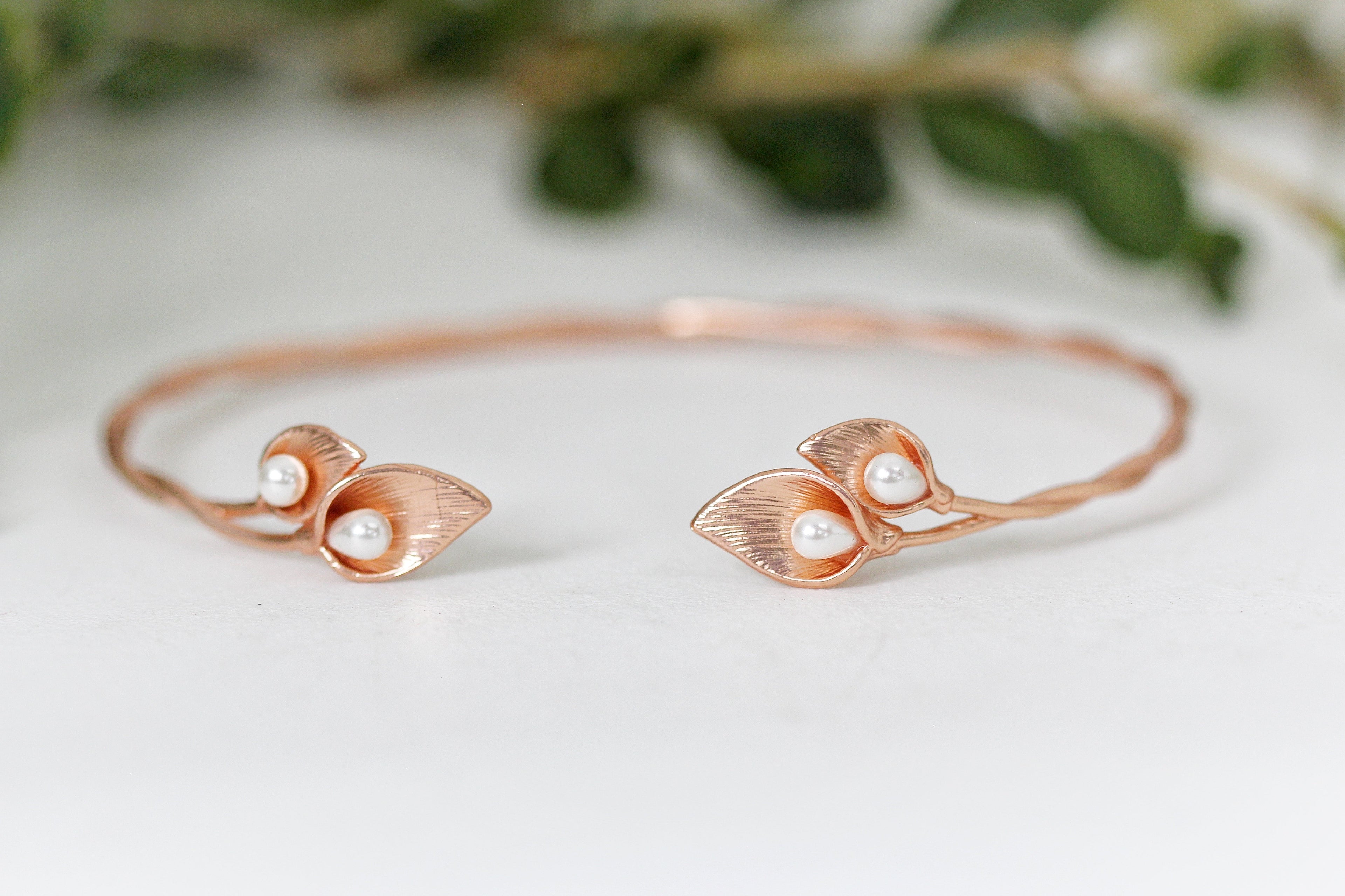 Calla Lily Floral Choker