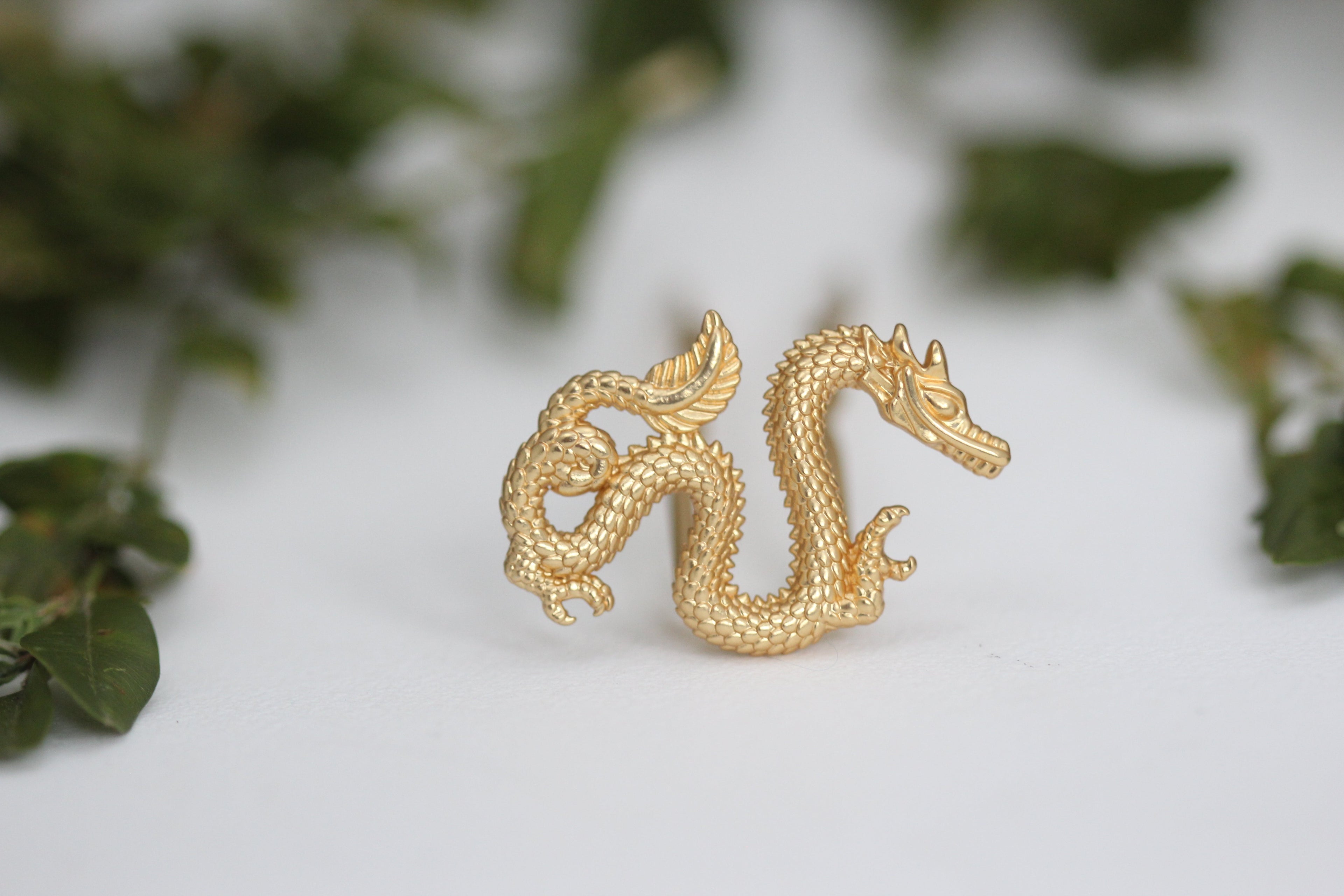 Swirly Baby Dragon Hair Prong