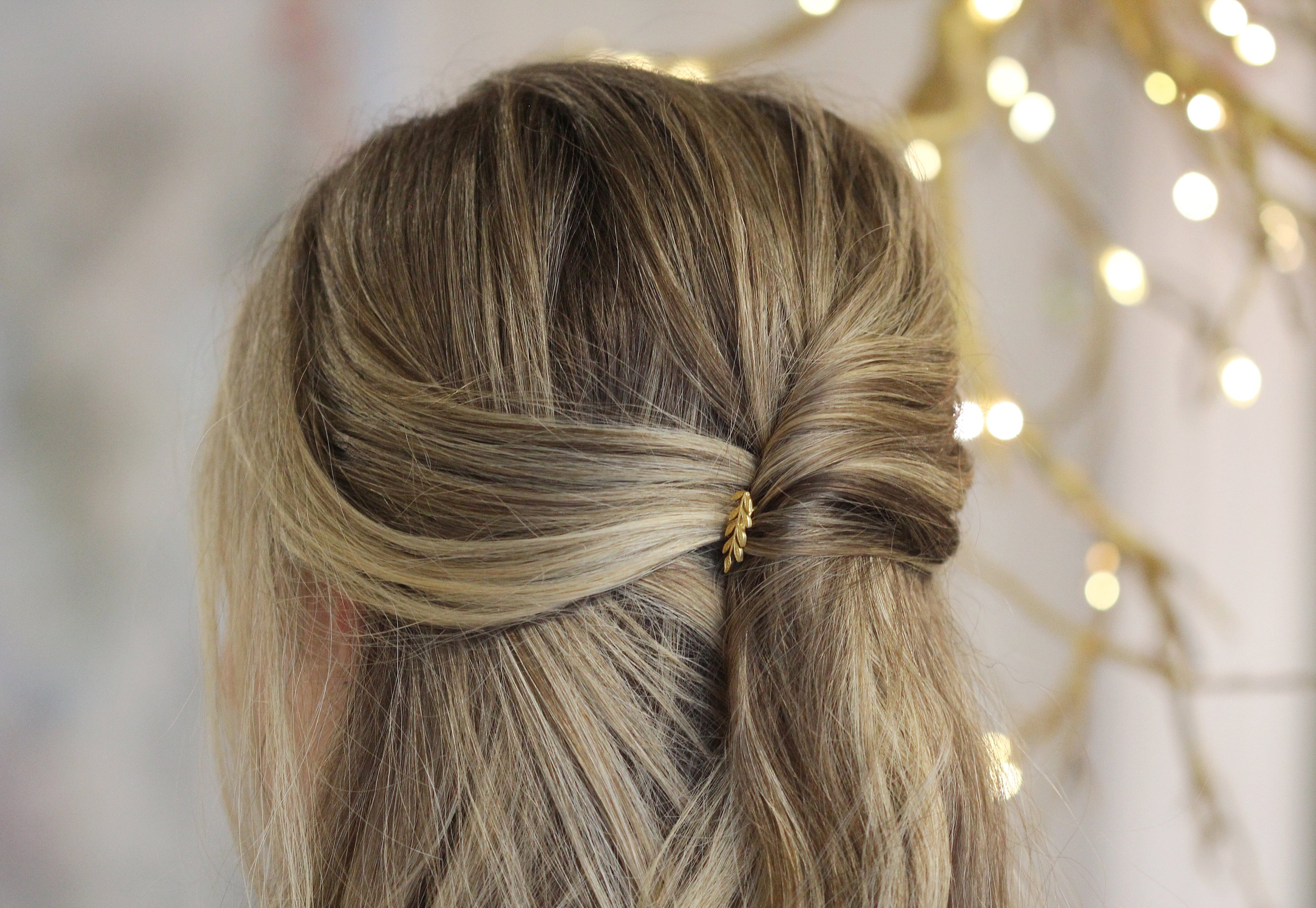 Small Leaf Twig Hair Prong