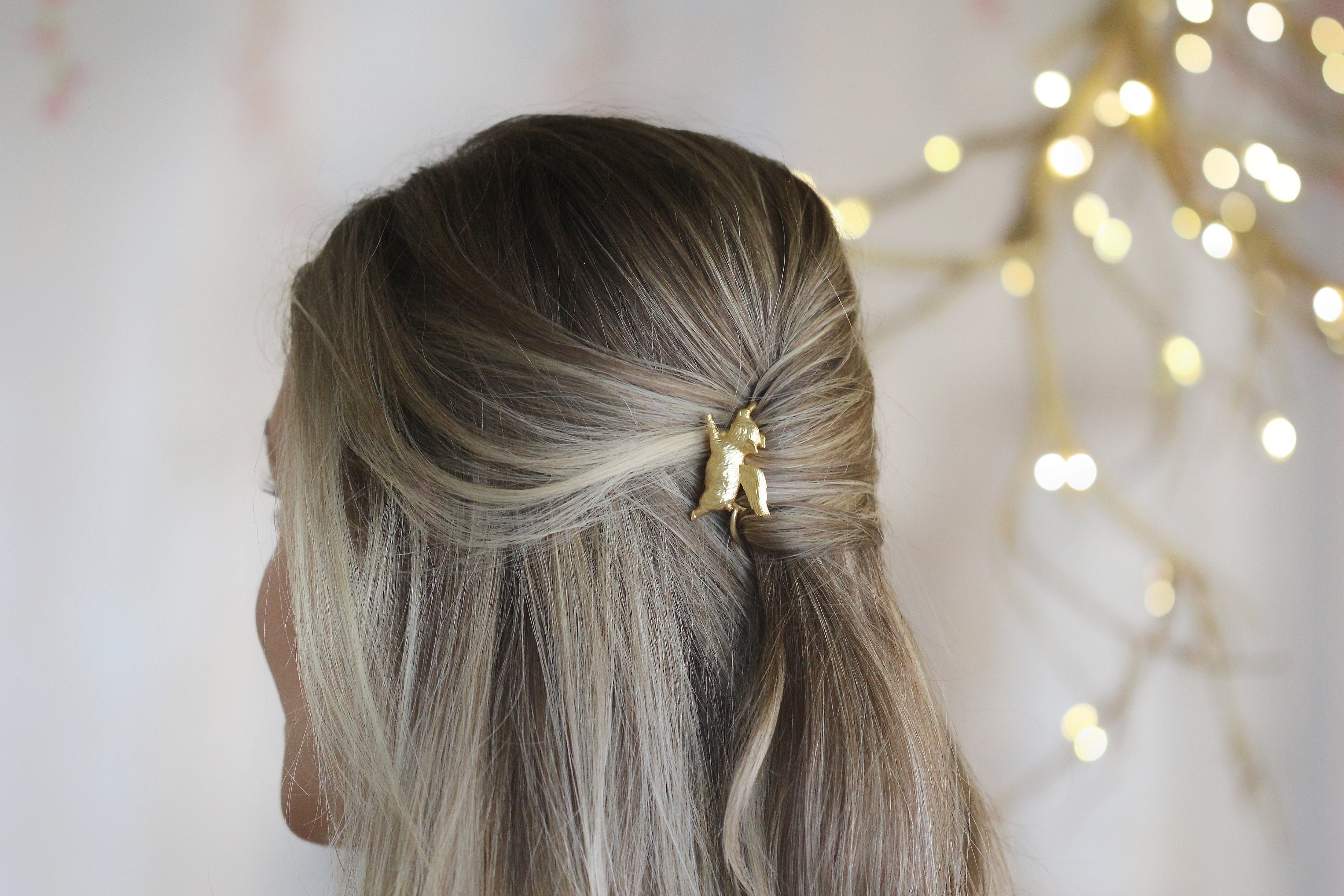 Flying Pig Hair Prong