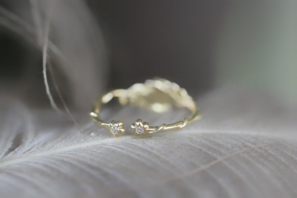 Entwined Floral Branch Ring (Size 6)