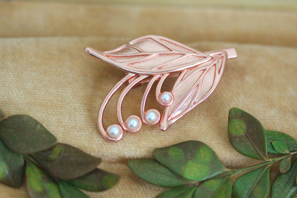 Blooming Lily of the Valley Brooch