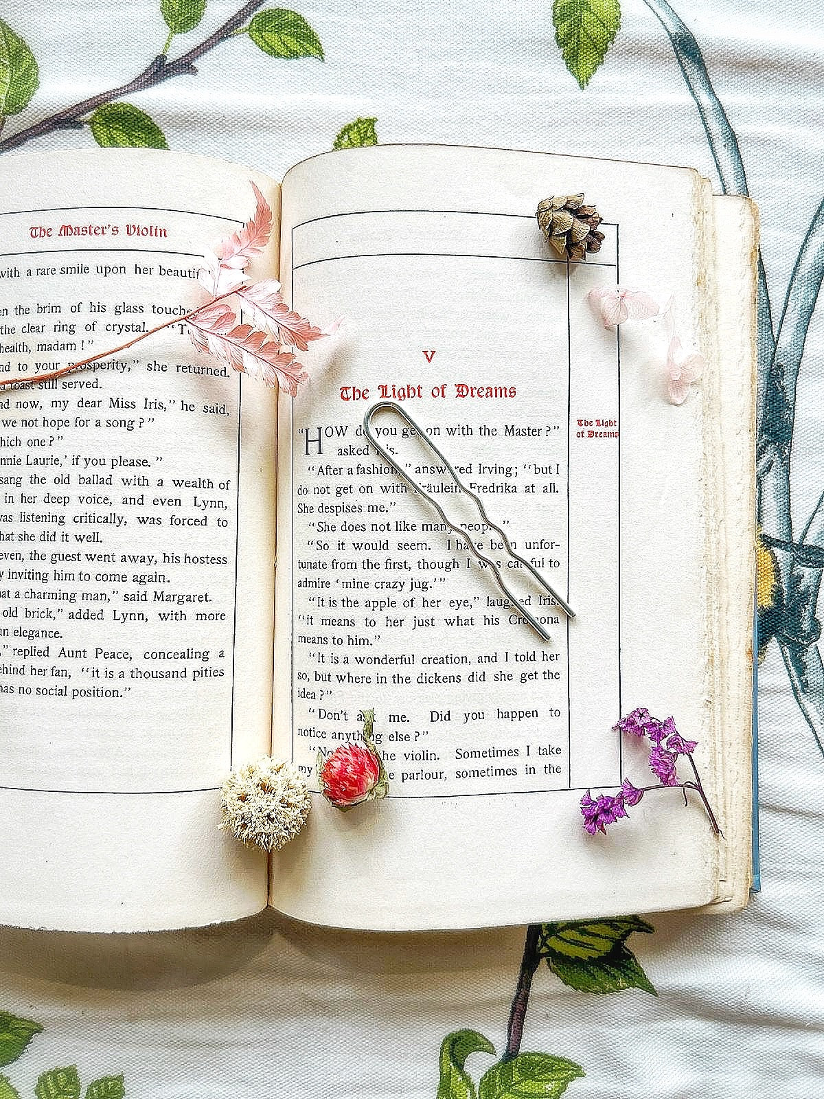 Small Plain Hair Prong / Pin