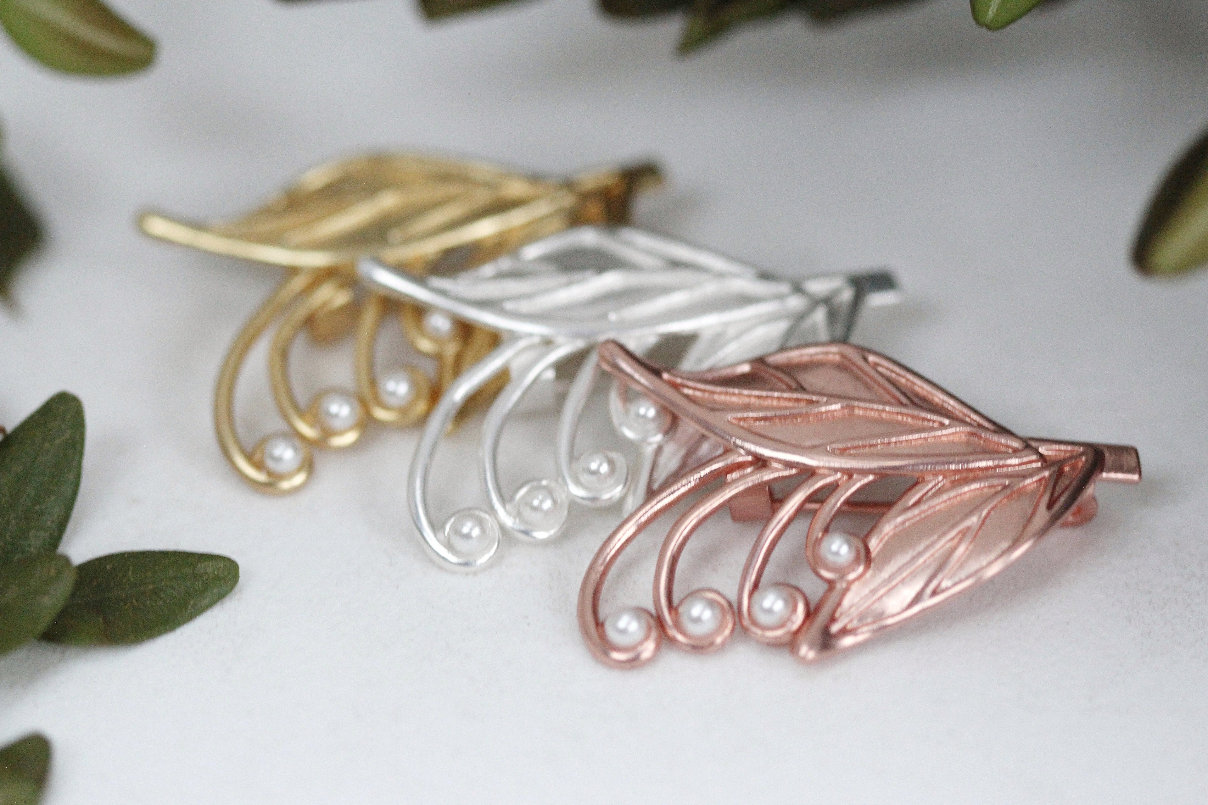 Blooming Lily of the Valley Brooch