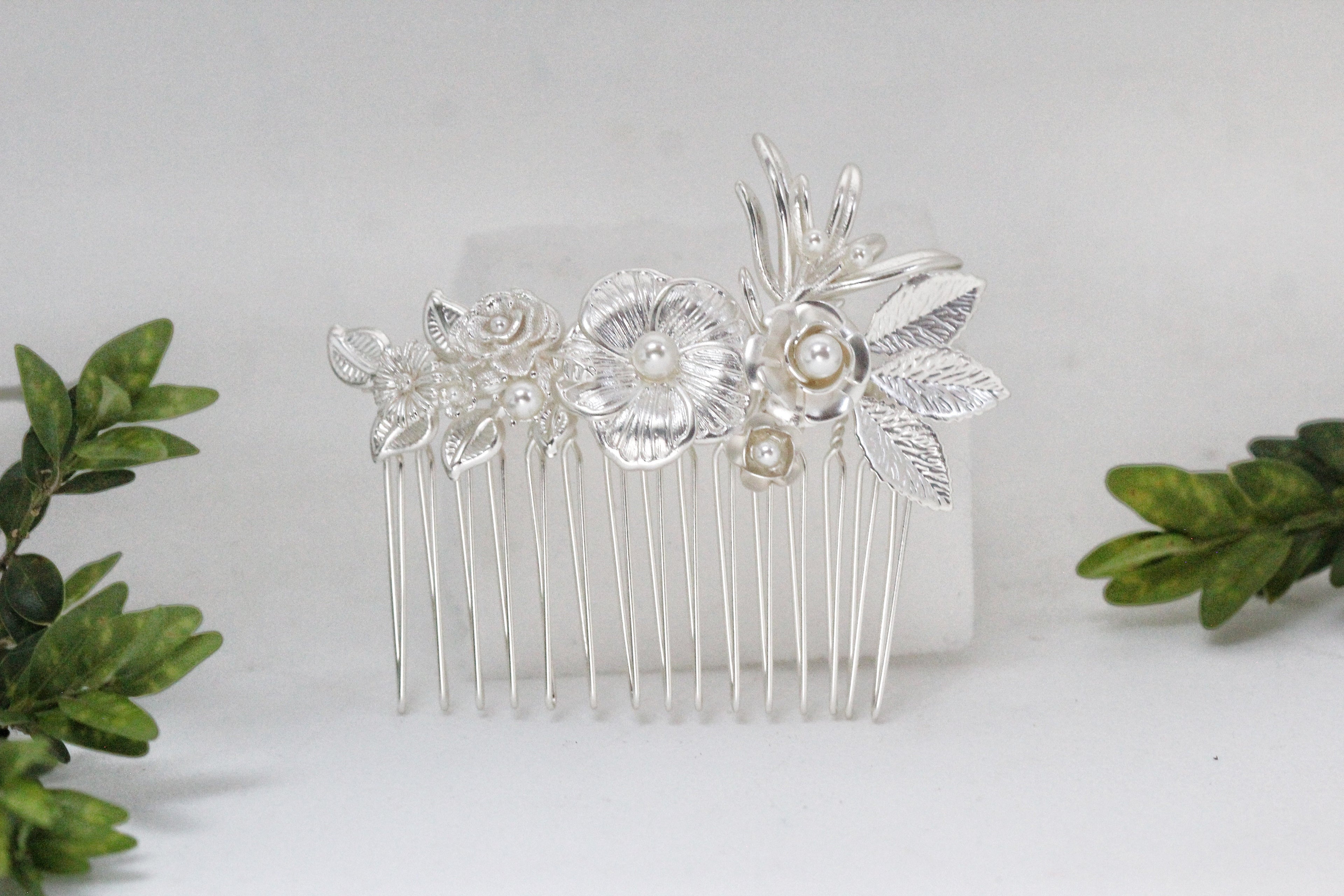 Field of Roses Hair Comb