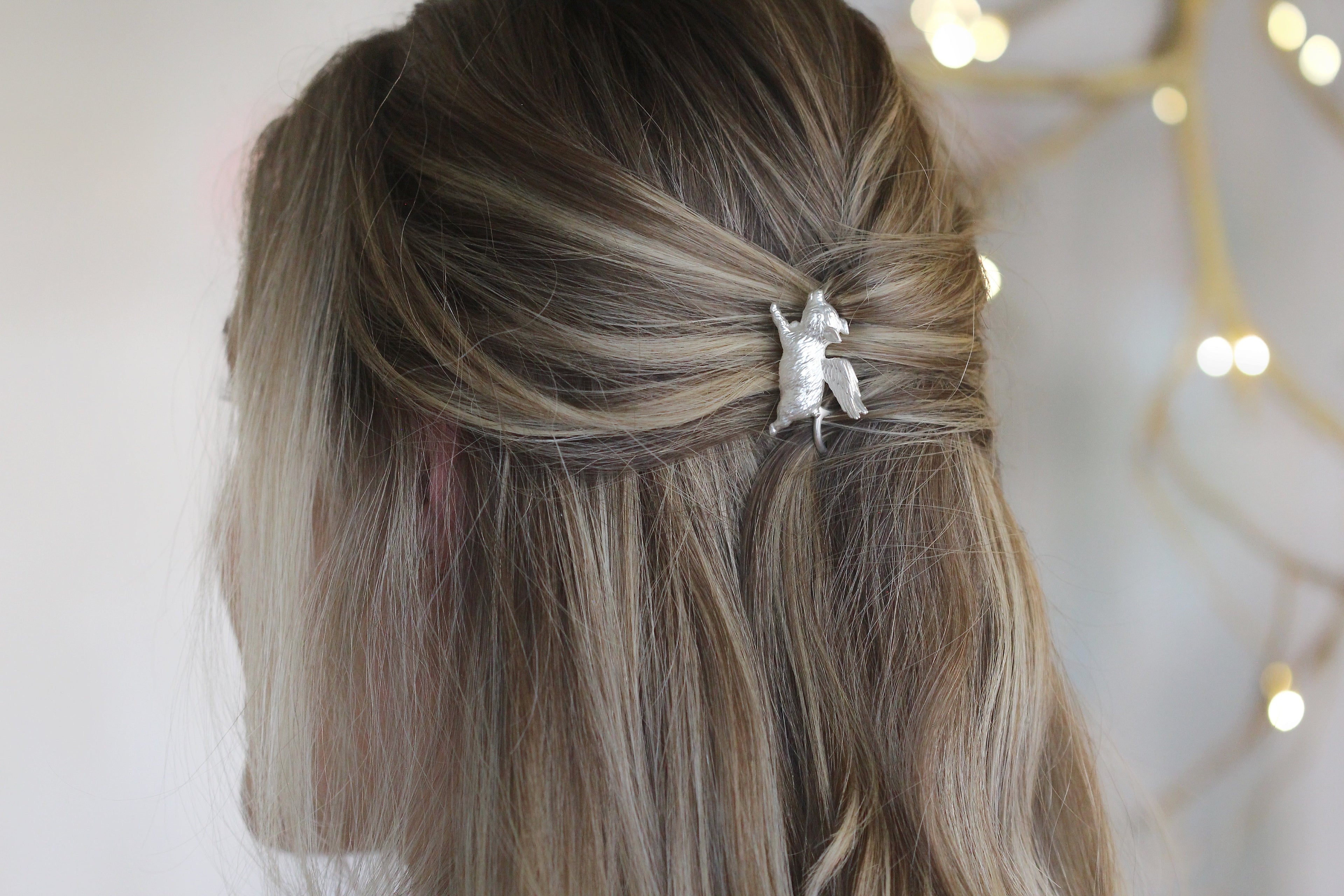 Flying Pig Hair Prong