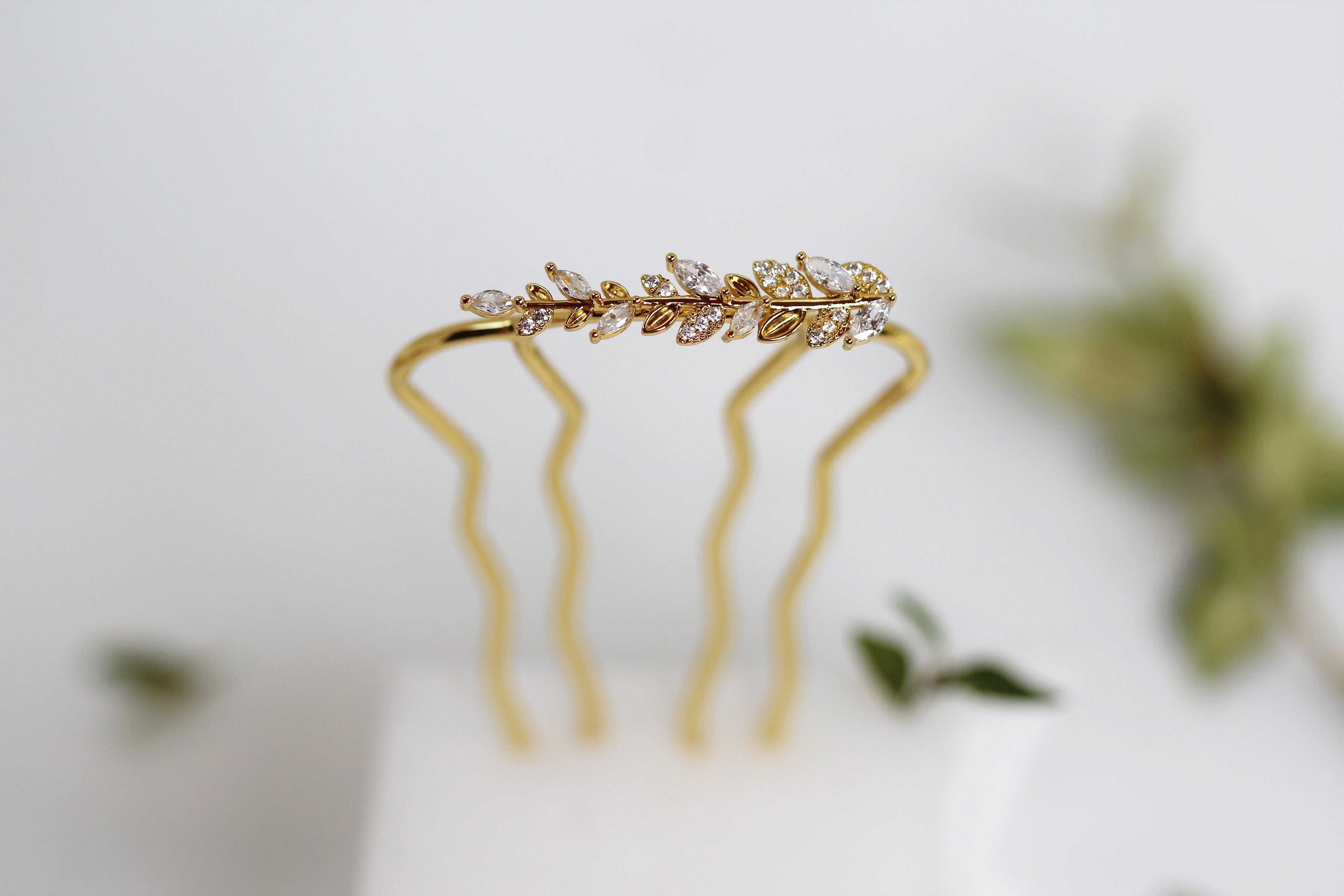 Crystal Leaves Hair Prong