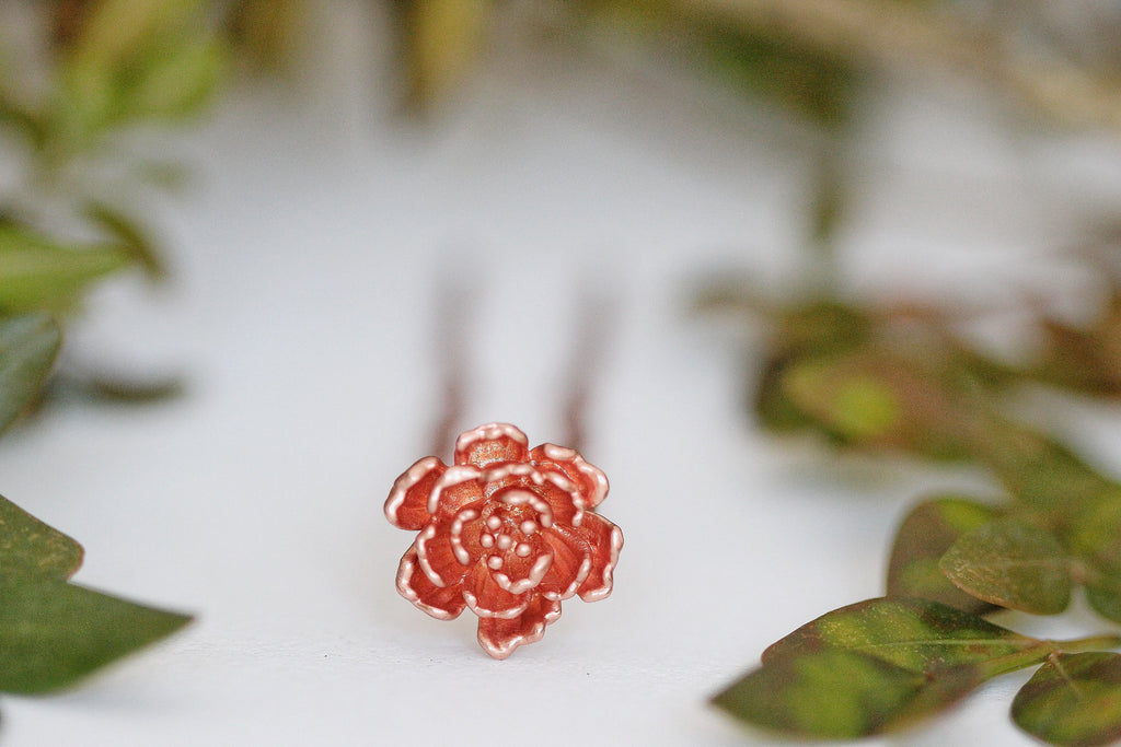 Small Peony Hair Prong