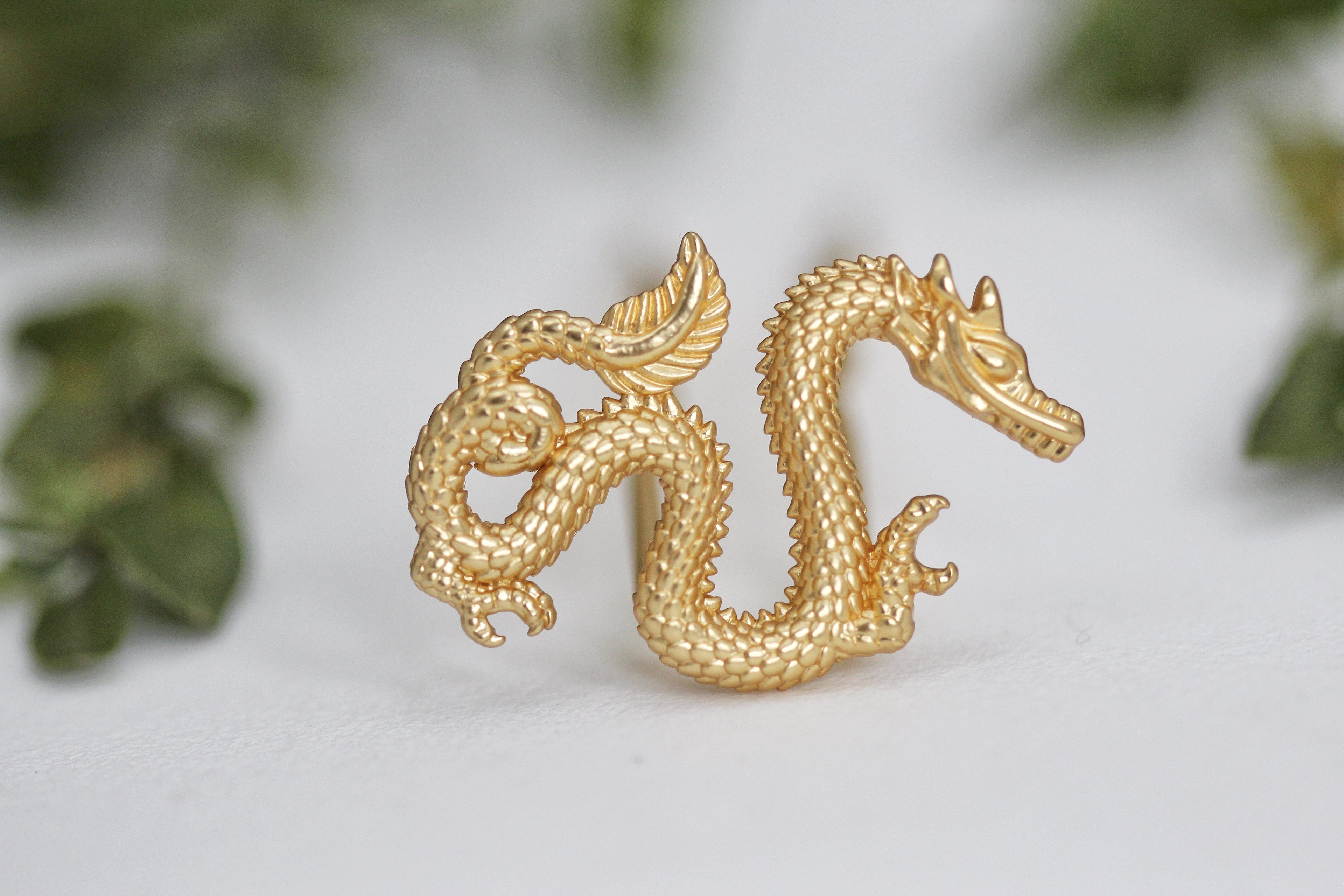 Swirly Baby Dragon Hair Prong