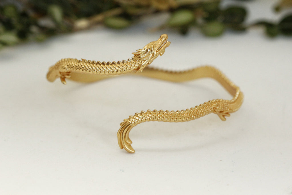 Dragon Armband