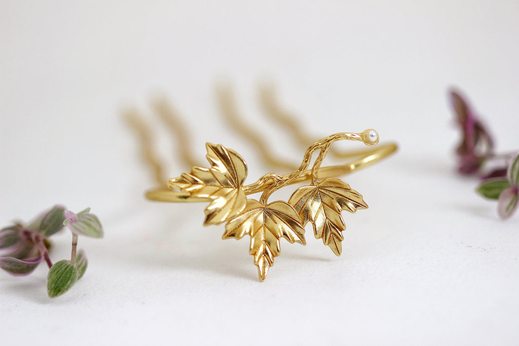 Triple Maple Leaves Hair Prong