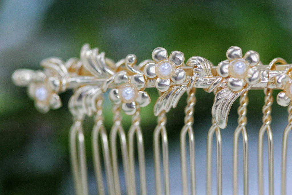 Forget-Me-Not Hair Comb