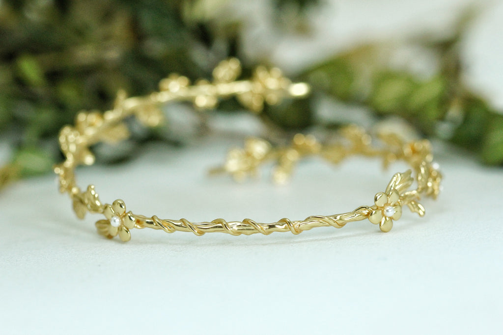 Forget-Me-Not Floral Armband