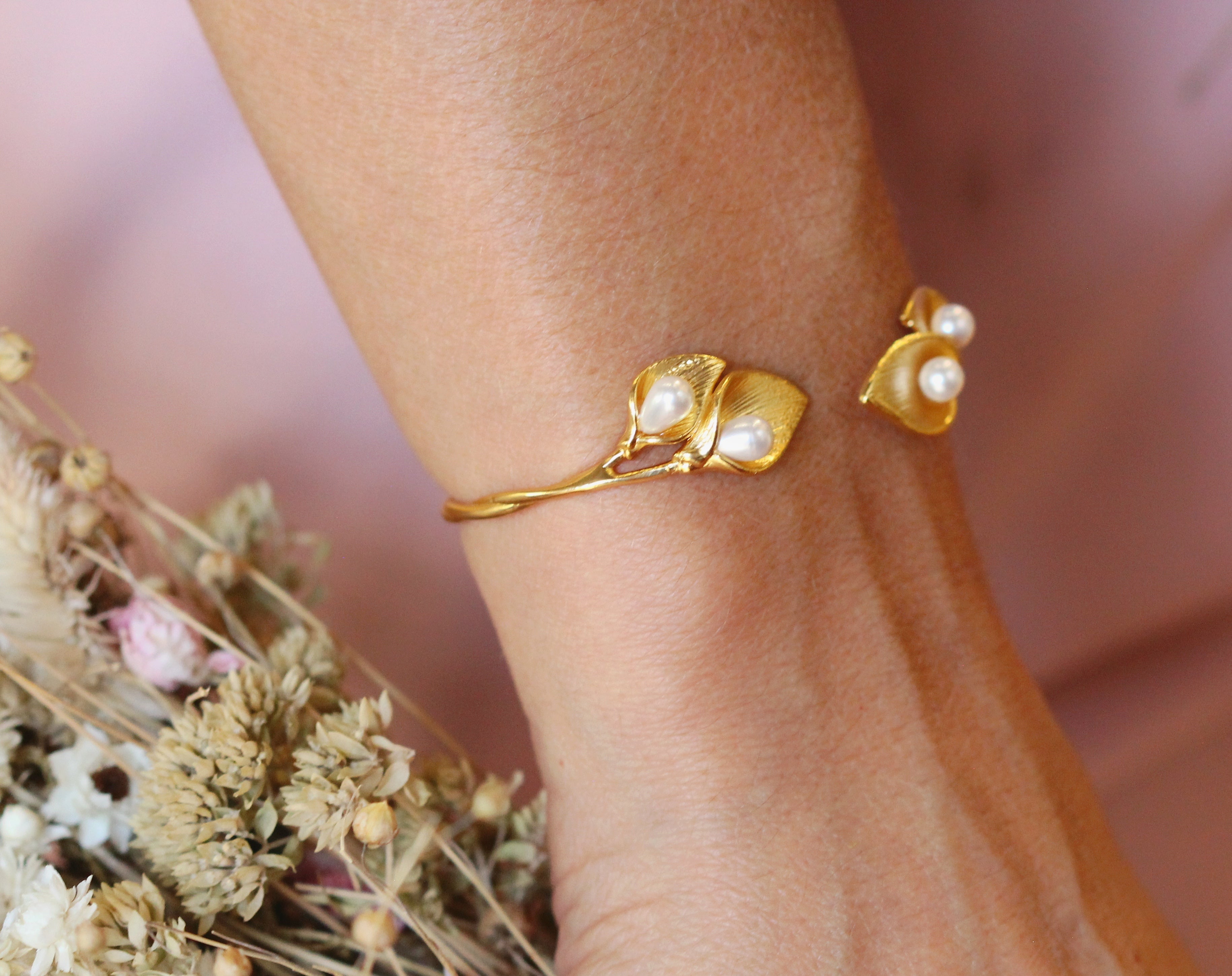 Calla Lily Branch Bracelet