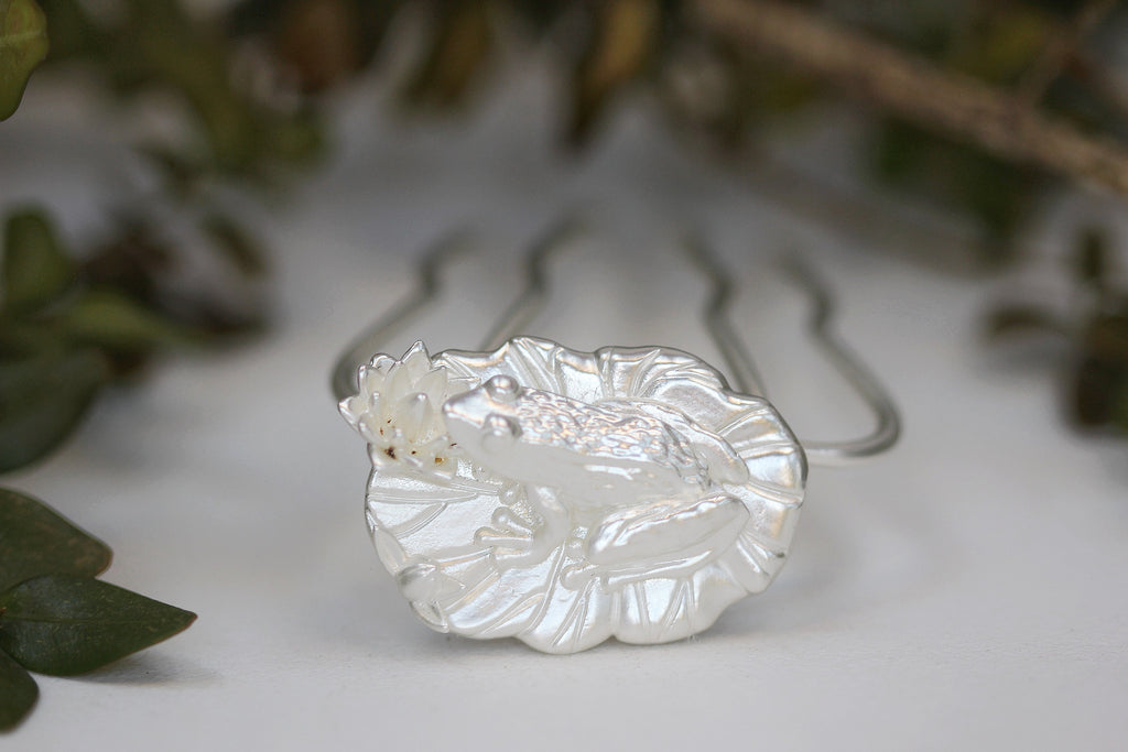 Frog on a Lily Pad Hair Prong