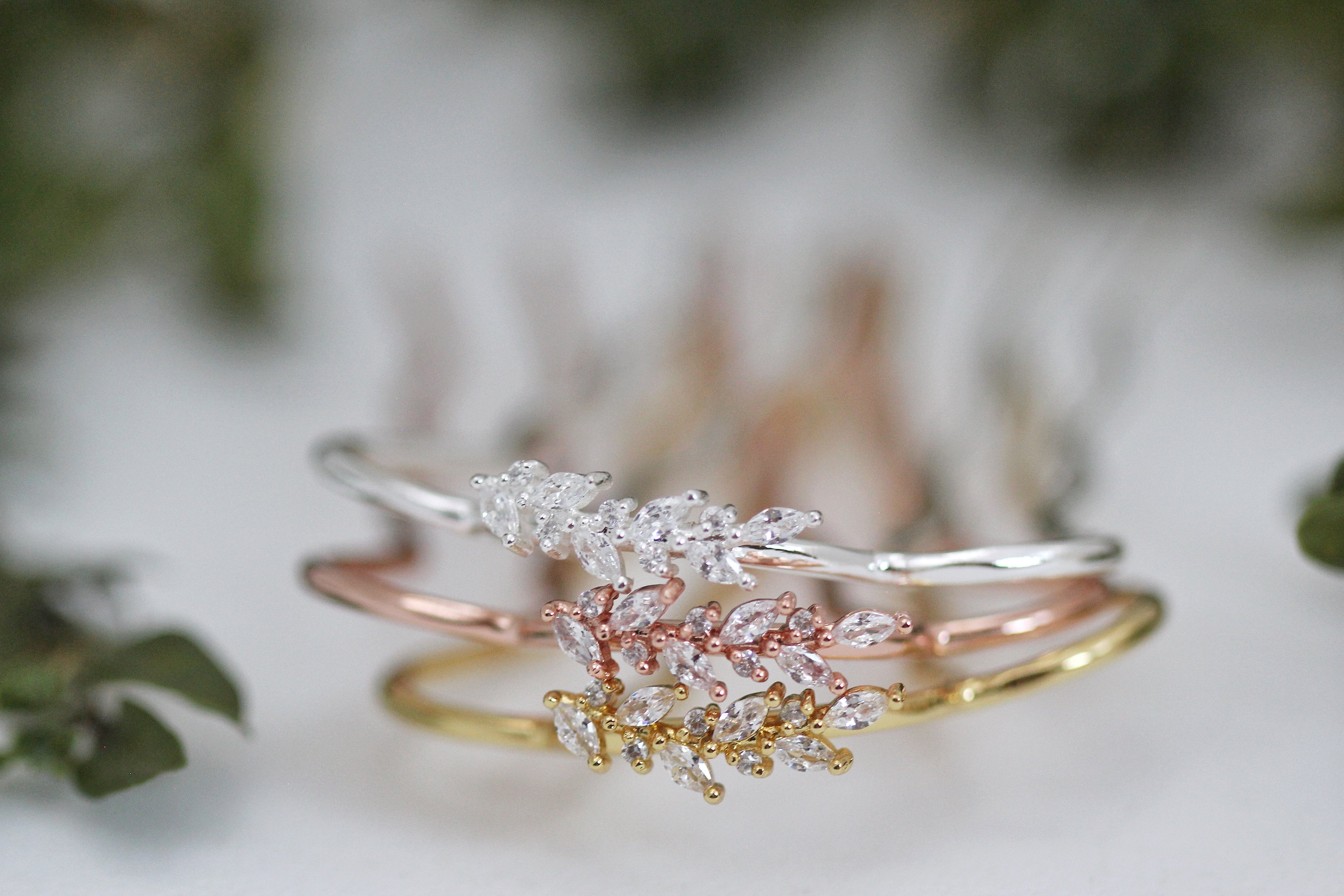 Mini Crystals Leaves Hair Pin