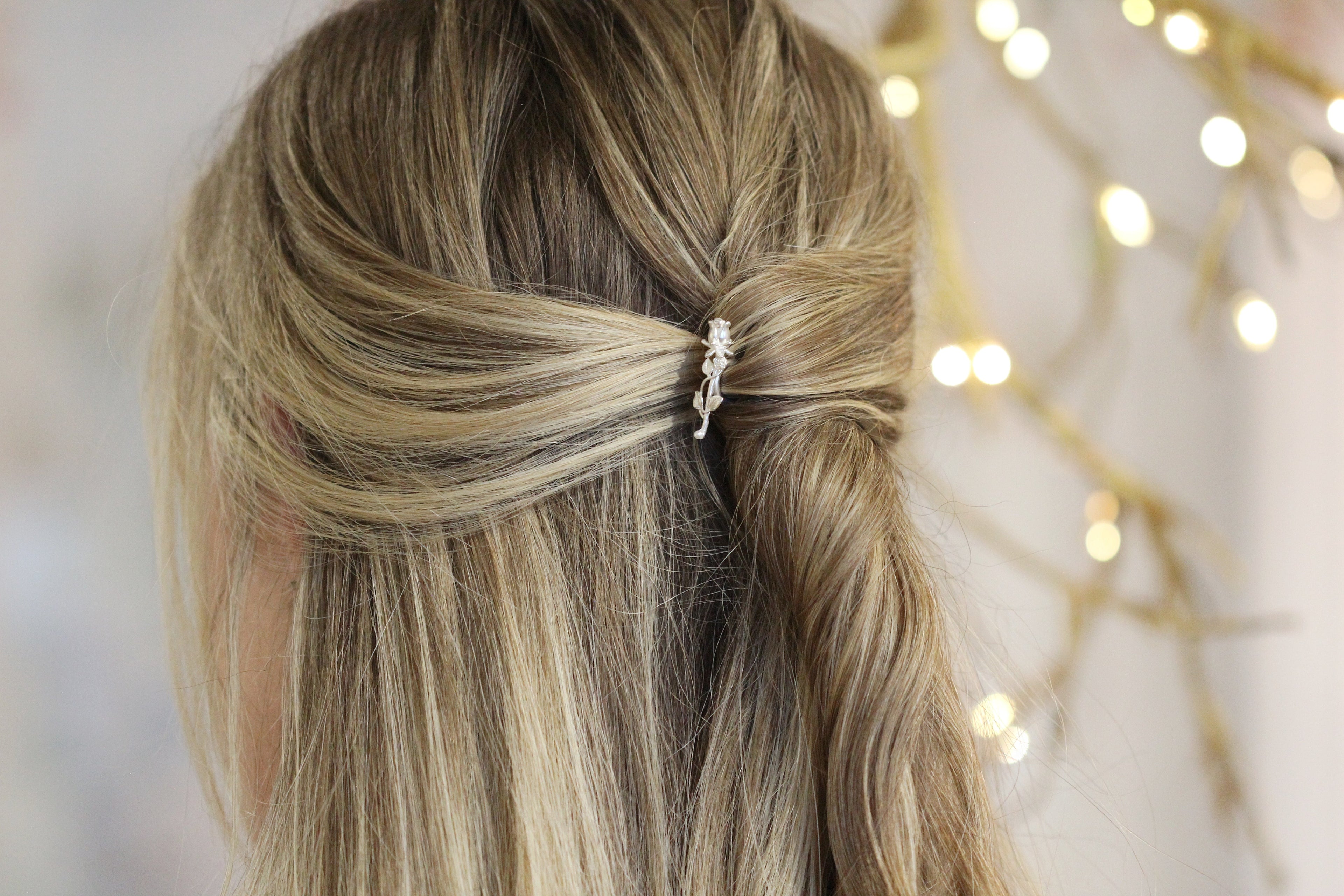 Blooming Small Rose Hair Prong