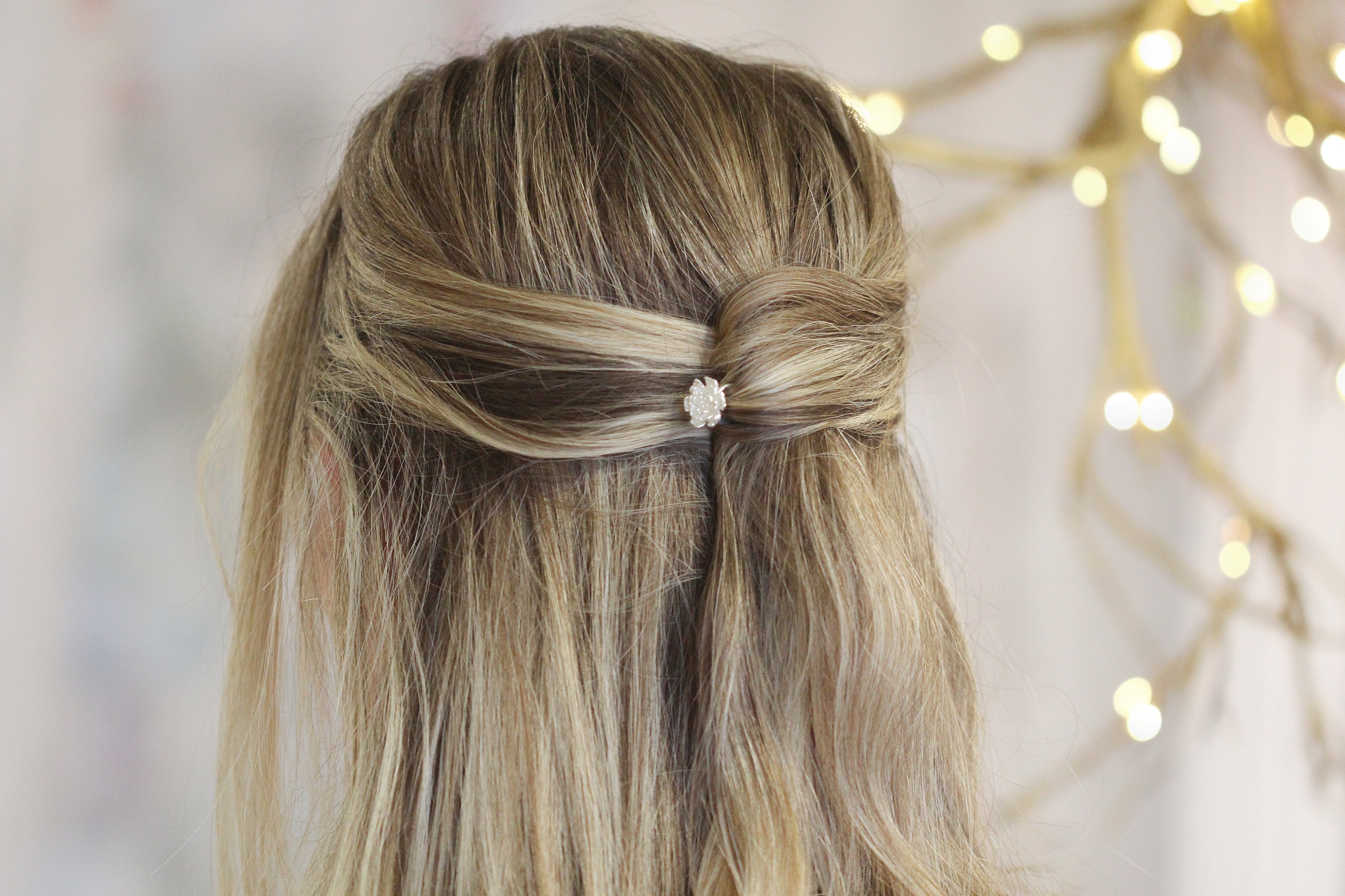 Small Peony Hair Prong