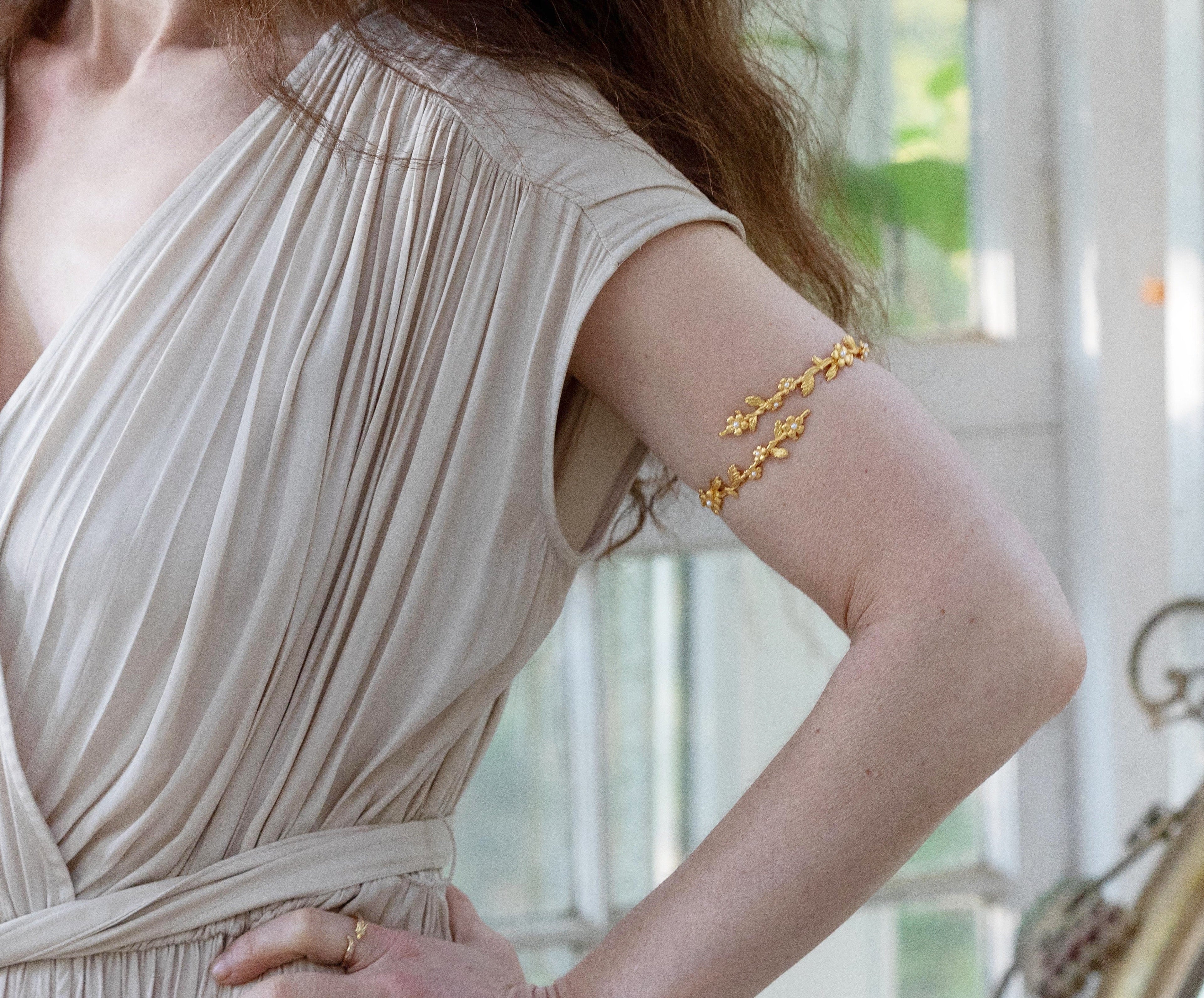 Forget-Me-Not Floral Armband