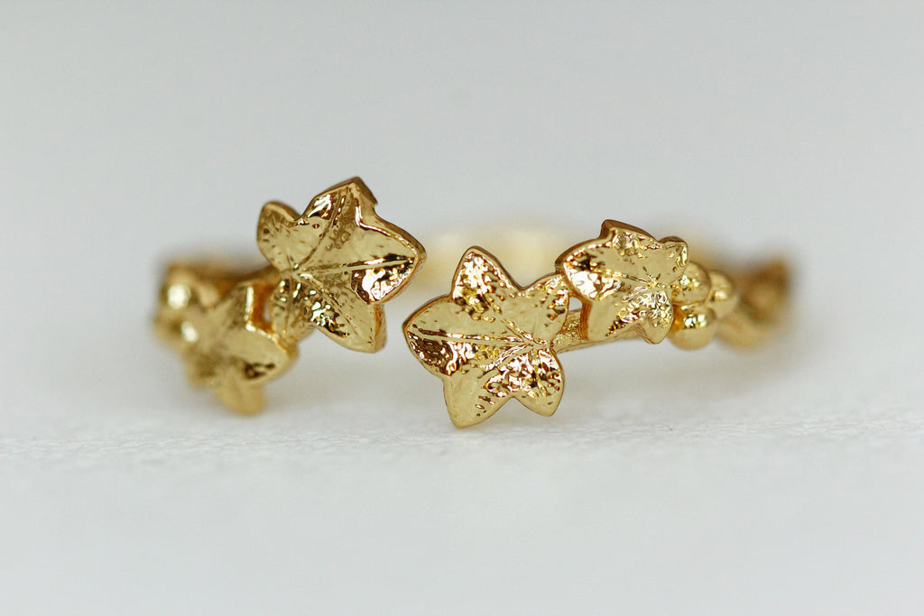 Ivy Leaves Ring