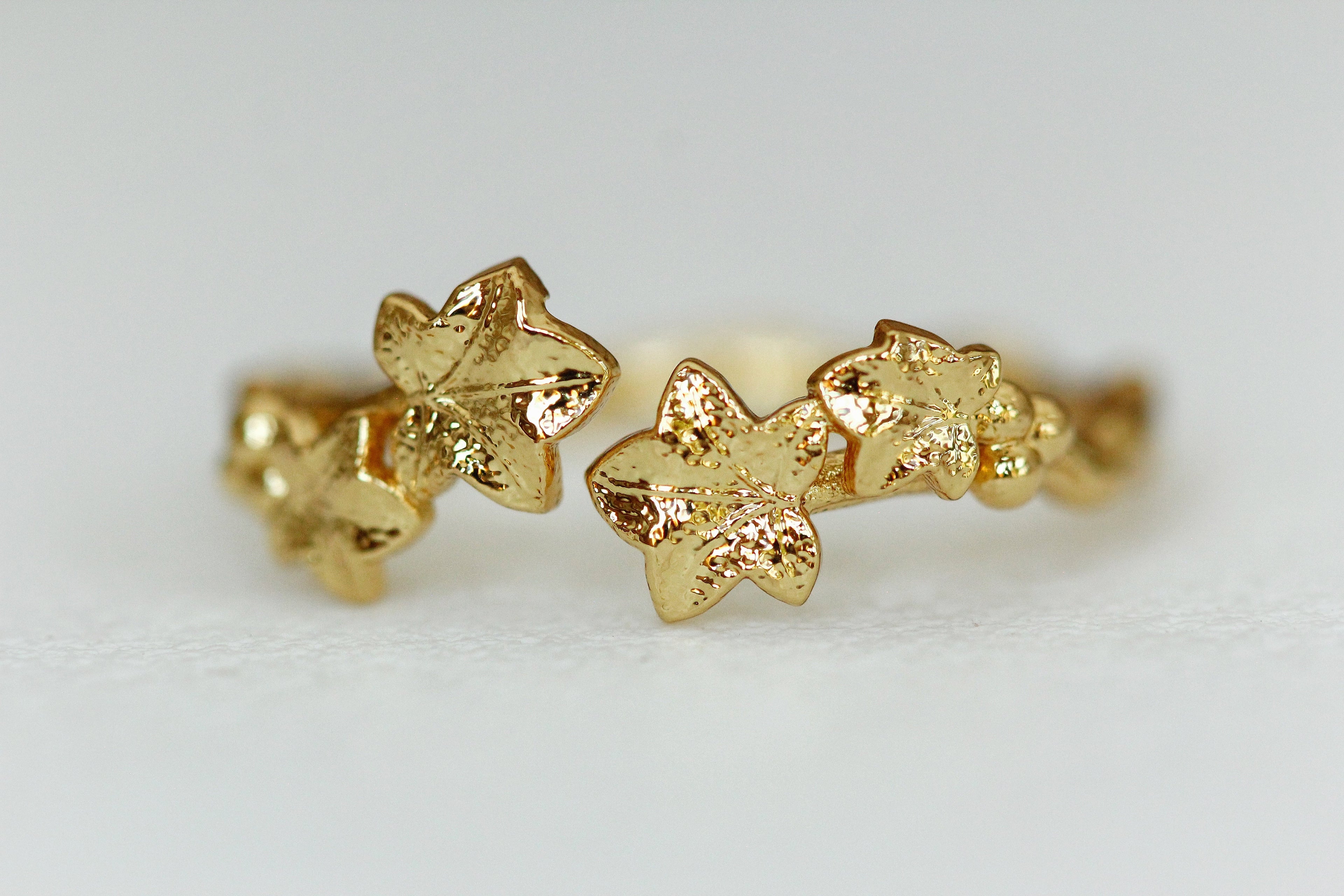 Ivy Leaves Ring