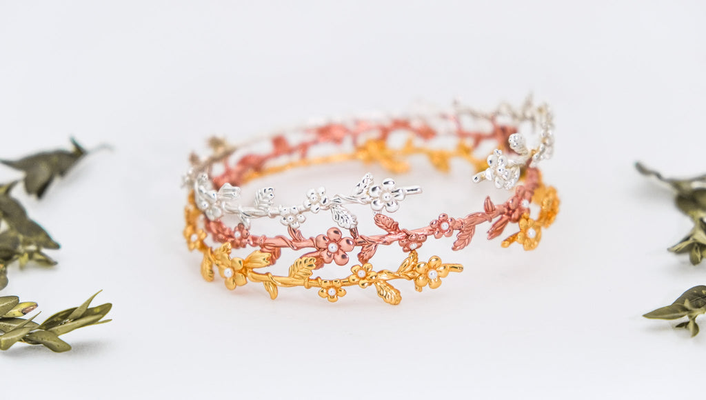 Forget-Me-Not Floral Choker