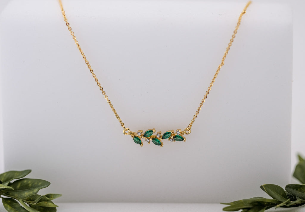 Green Forest Nymph Crystals Necklace