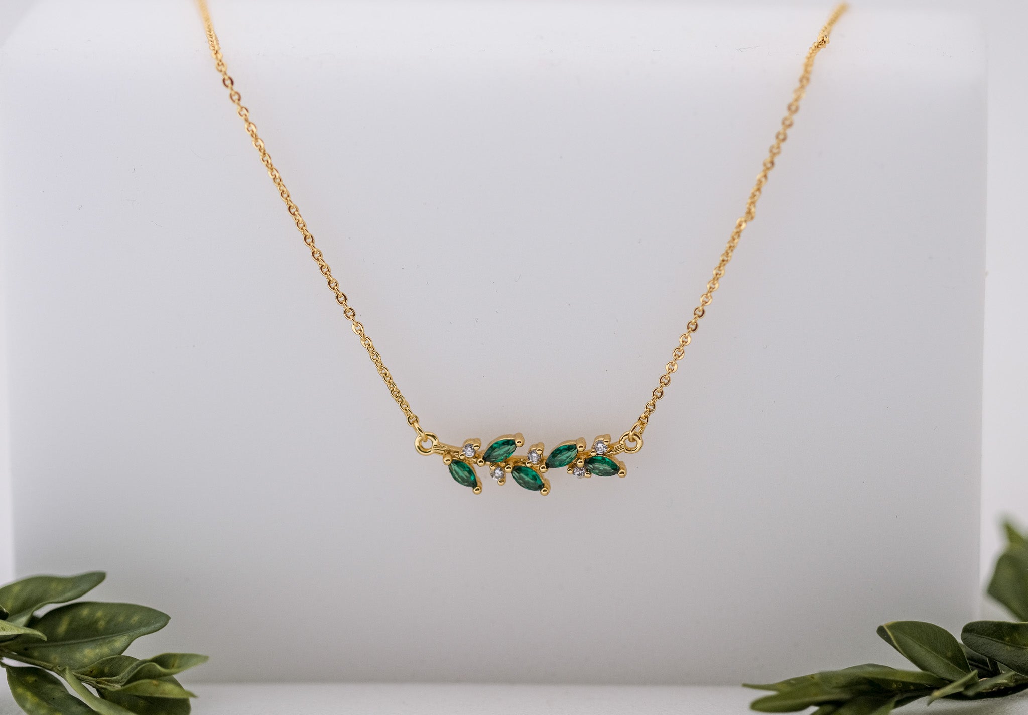 Green Forest Nymph Crystals Necklace