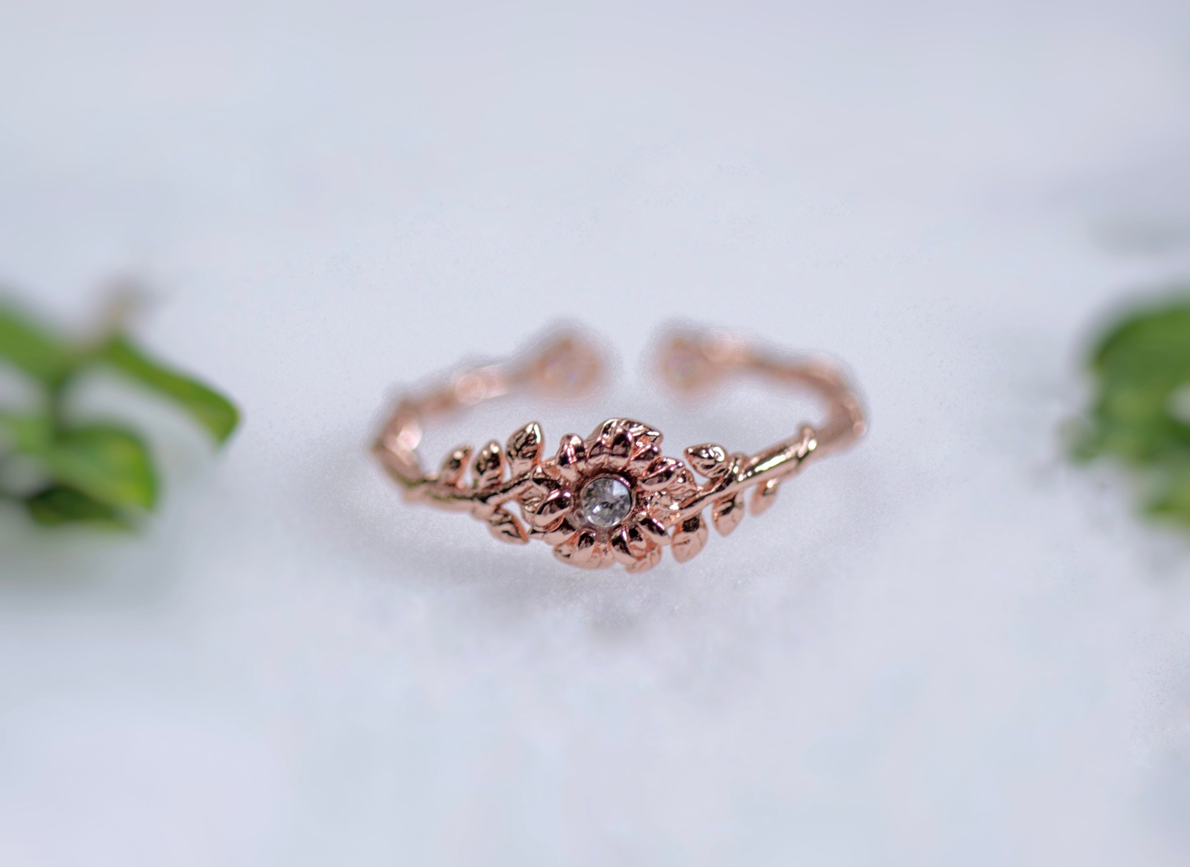 Entwined Floral Branch Ring (Size 6)
