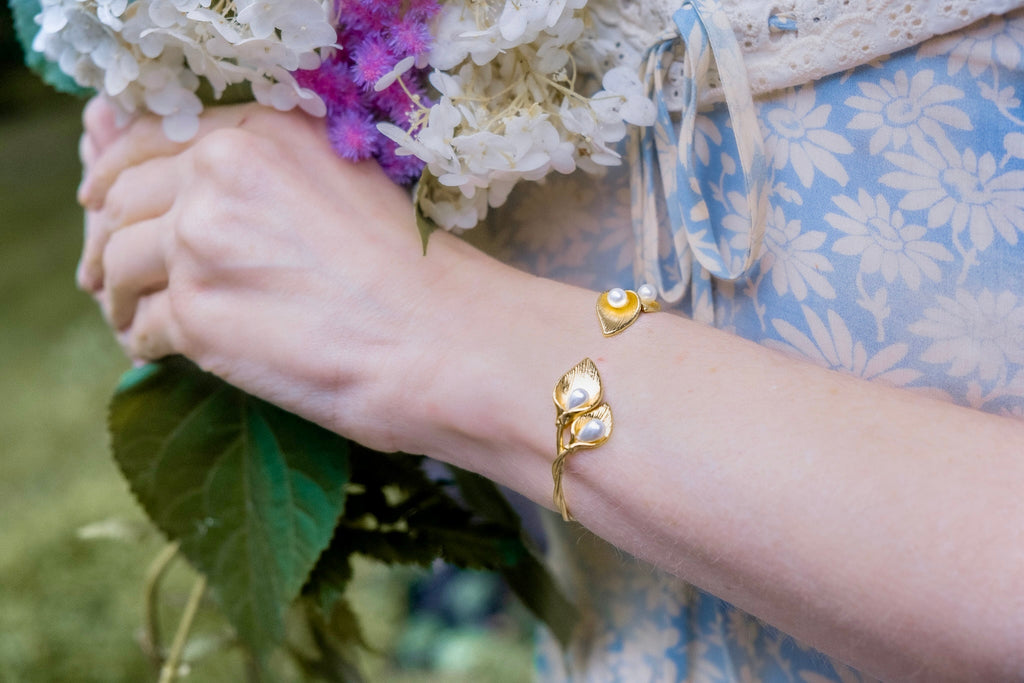 Calla Lily Branch Bracelet