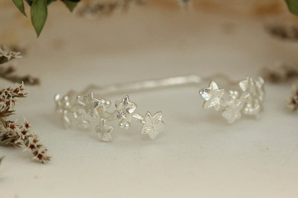 Wild Ivy Leaves Bracelet