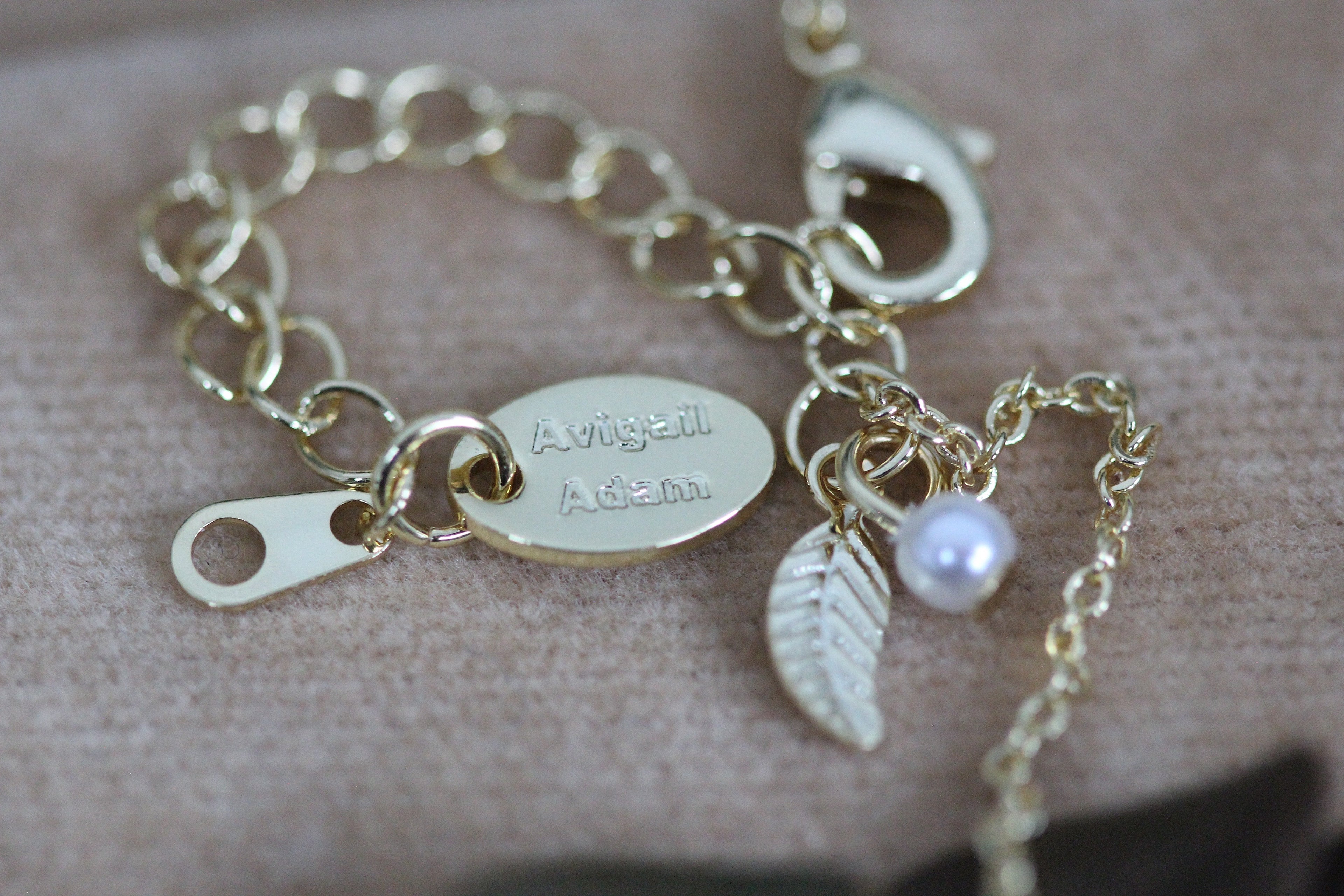 Queen Bee Crystals Necklace