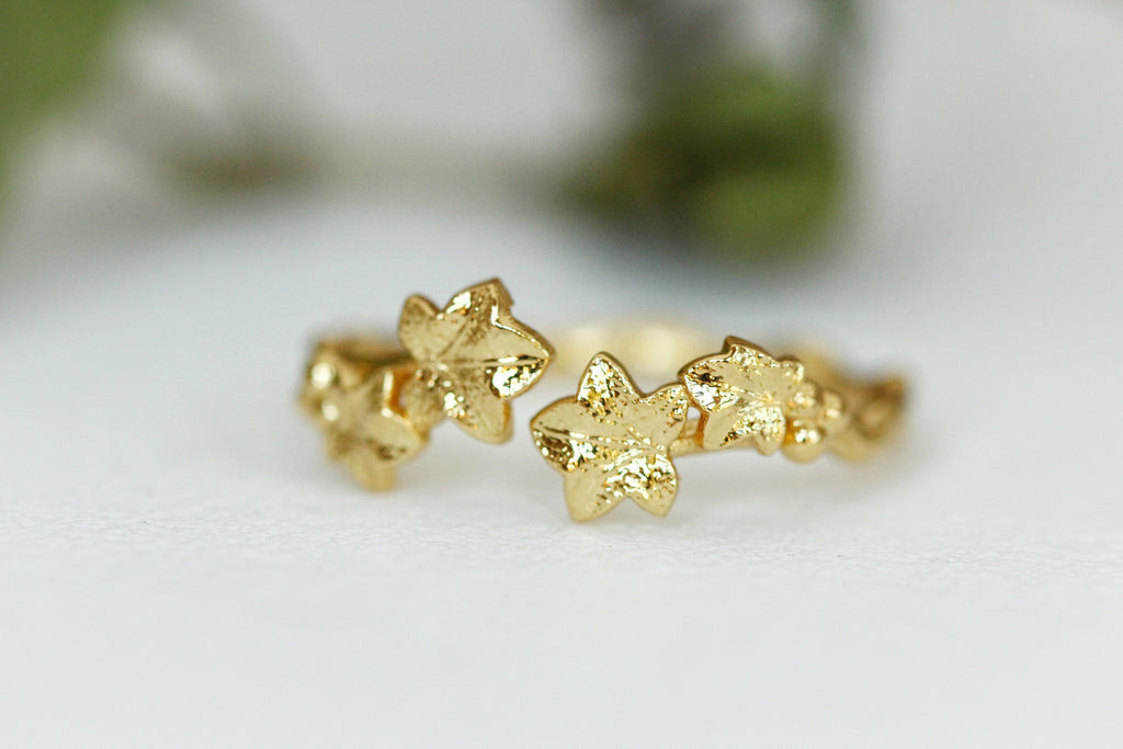 Ivy Leaves Ring
