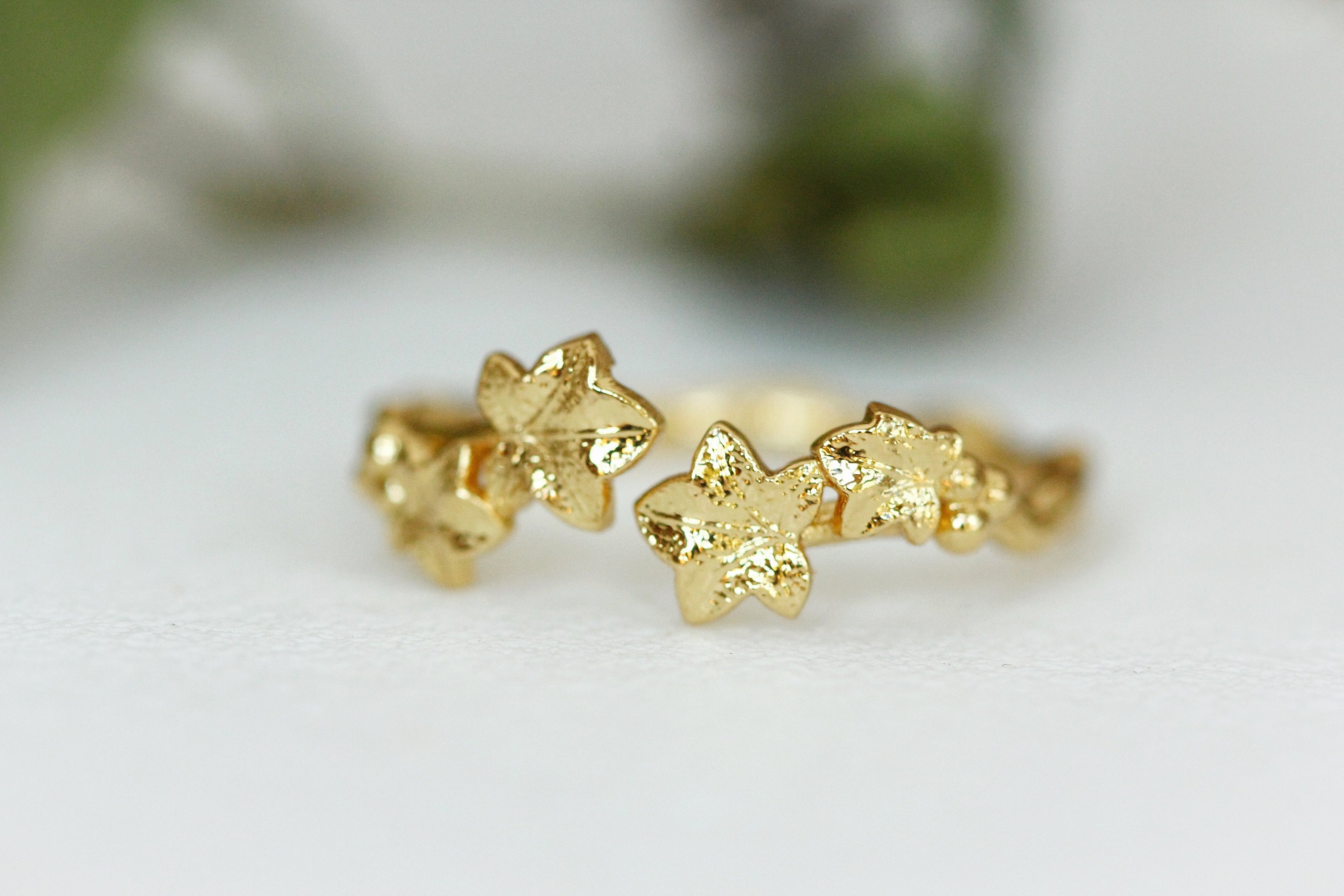 Ivy Leaves Ring
