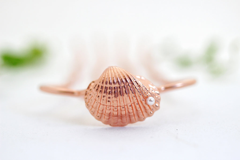 Clam Seashell Hair Pin
