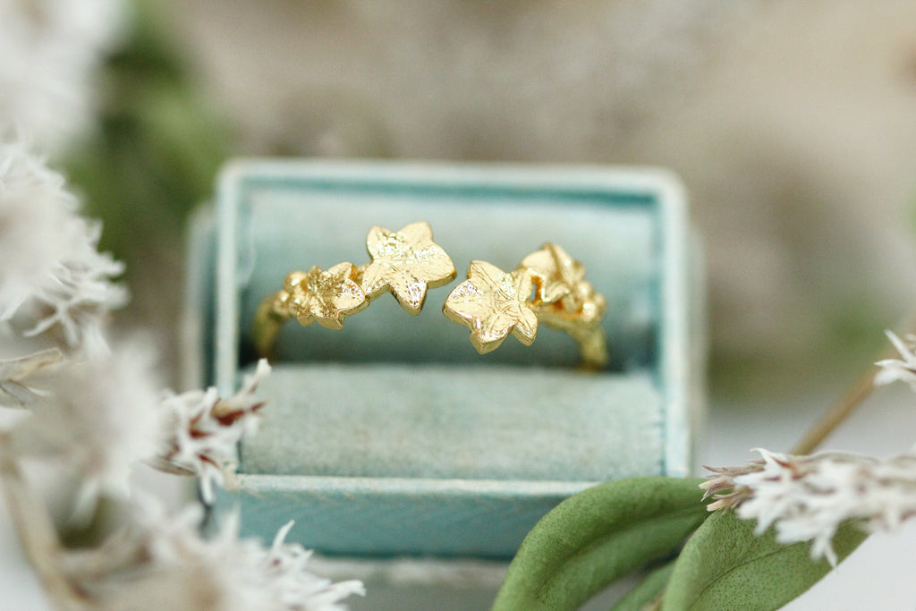 Ivy Leaves Ring