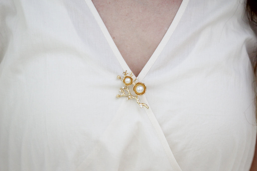 Hibiscus Flowers Brooch