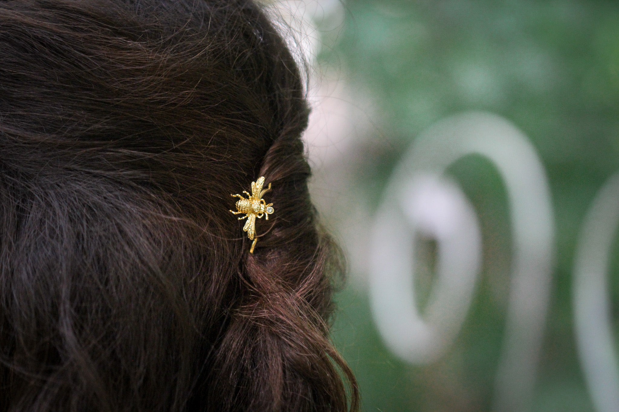 Bee with Crystal Hair Prong