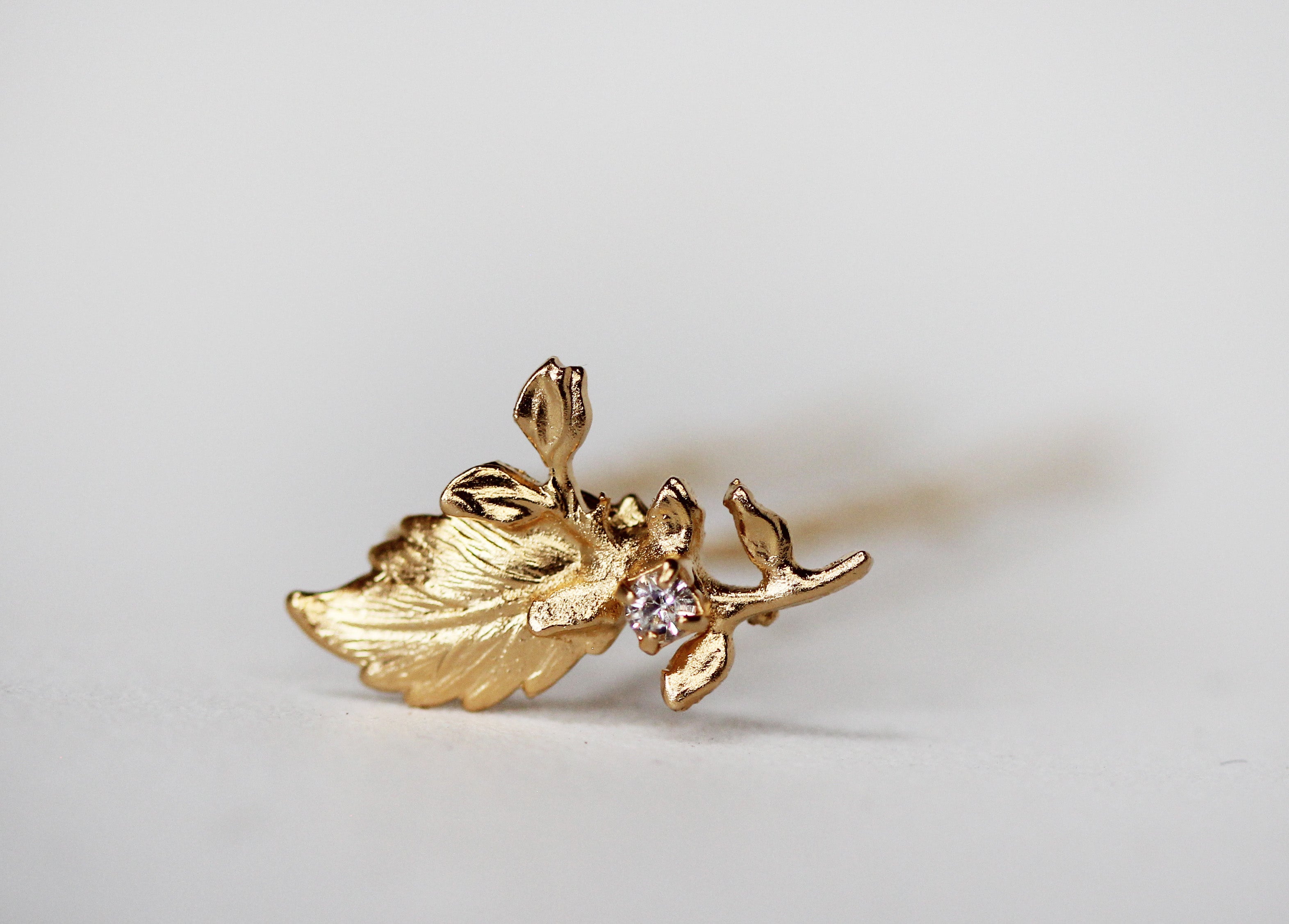 Gia Twig Crystal Leaf Hair Pin