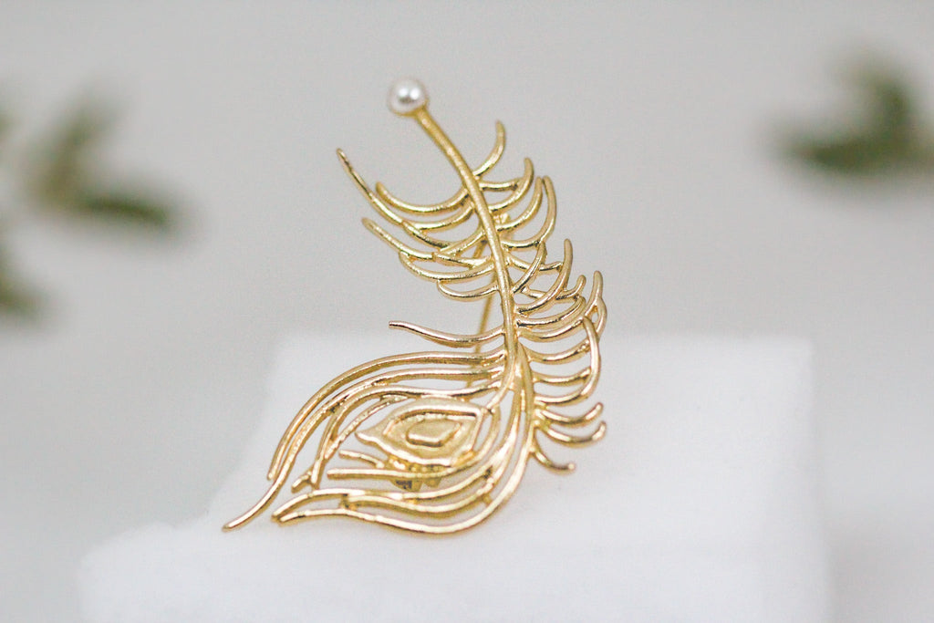 Peacock Feather Pearl Brooch