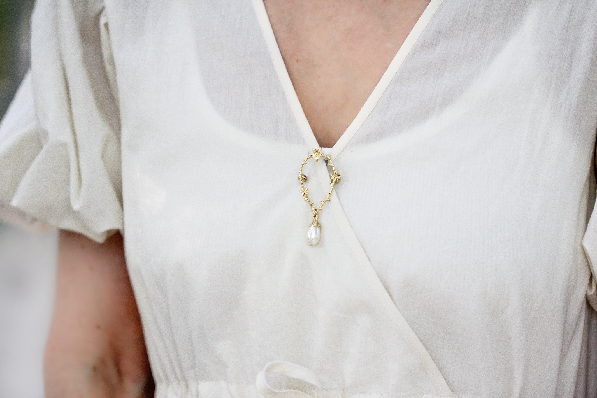 Floral Eden Wreath Brooch