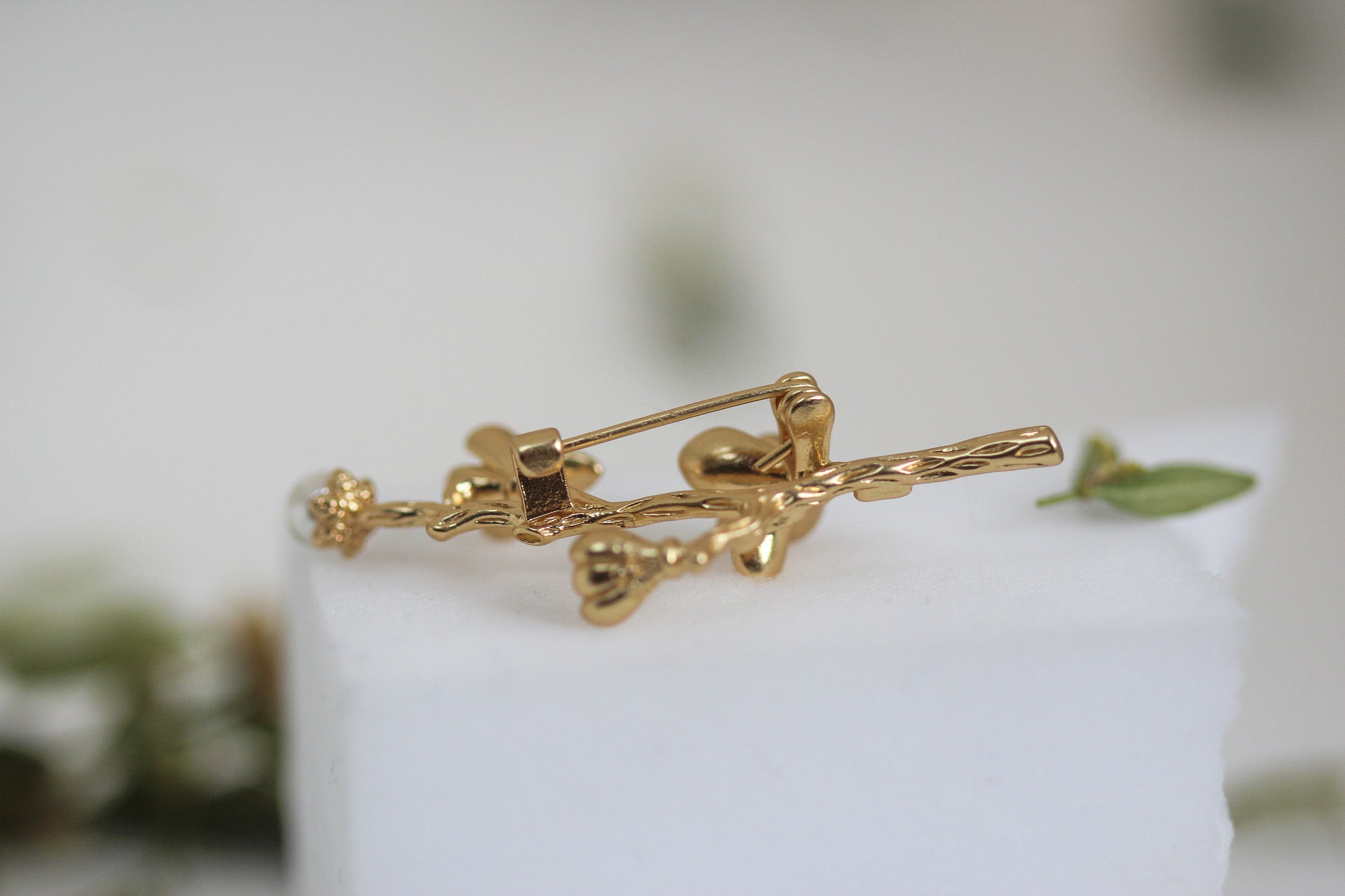 Magnolia Branch Brooch