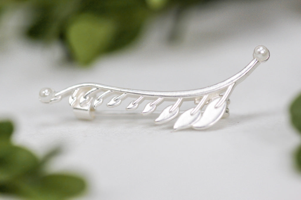 Wispy Leaves Brooch
