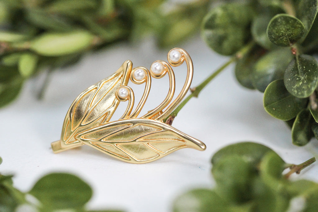 Blooming Lily of the Valley Brooch
