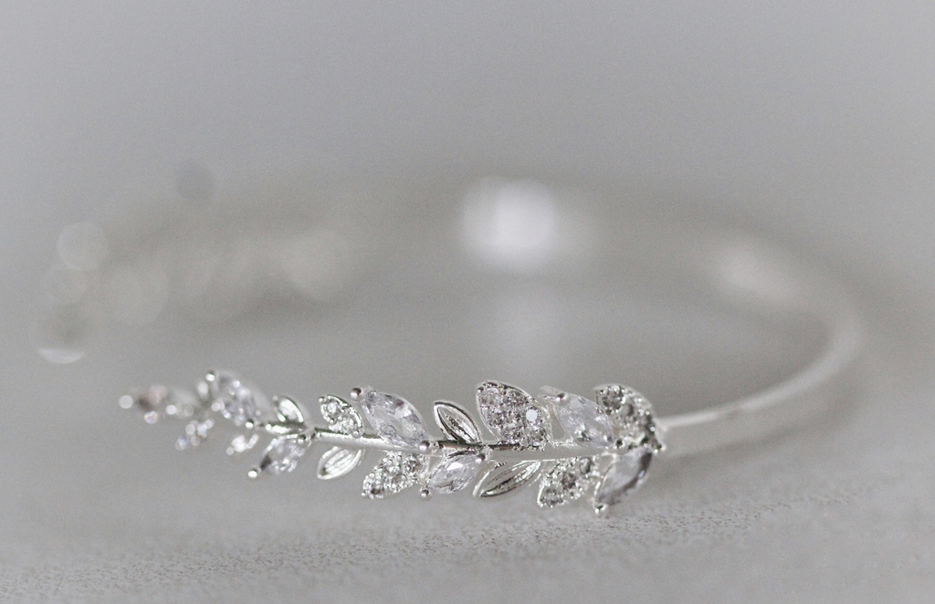 Enchanted Crystals & Leaves Bracelet