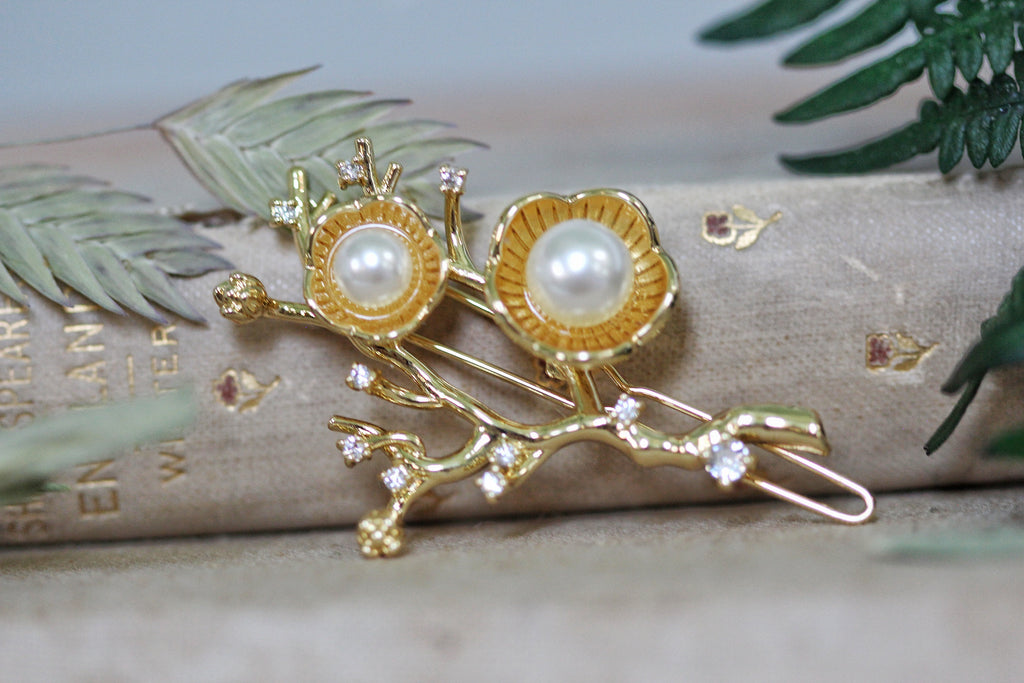 Hibiscus Flowers Pearls & Crystals Barrette