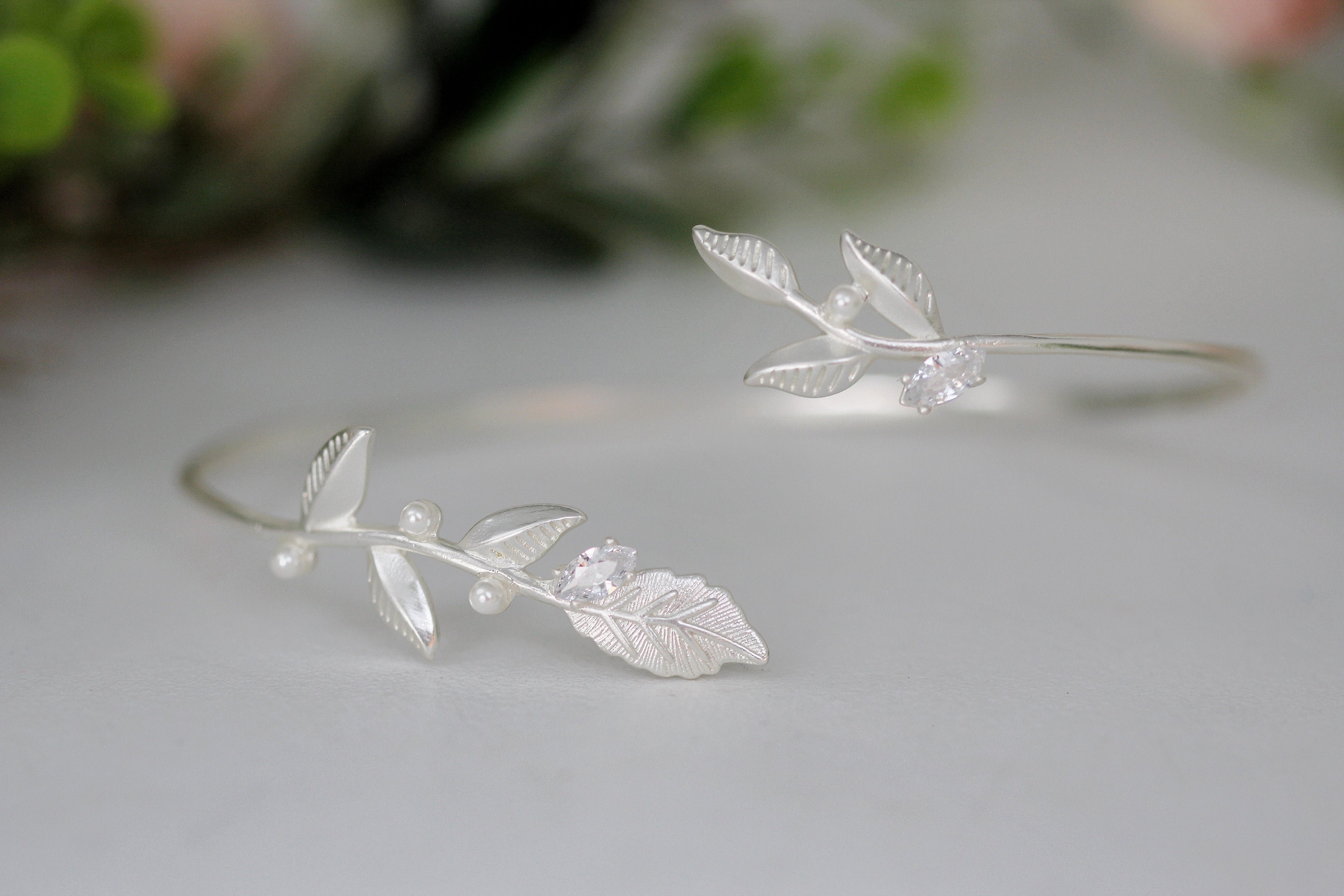 Twigs, Pearls & Crystals Choker