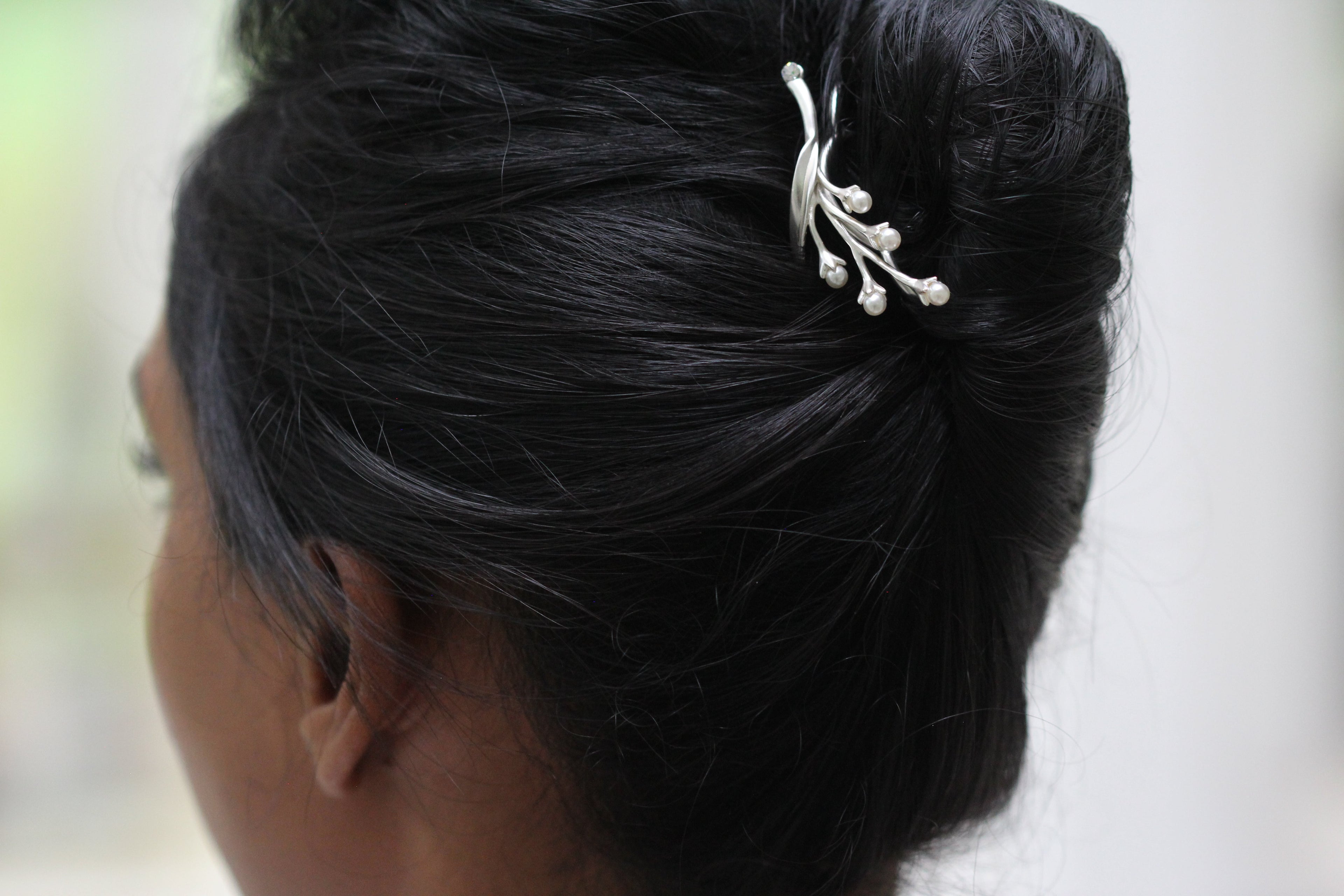 Pearls Lily of the Valley Bouquet Floral Hair Prong