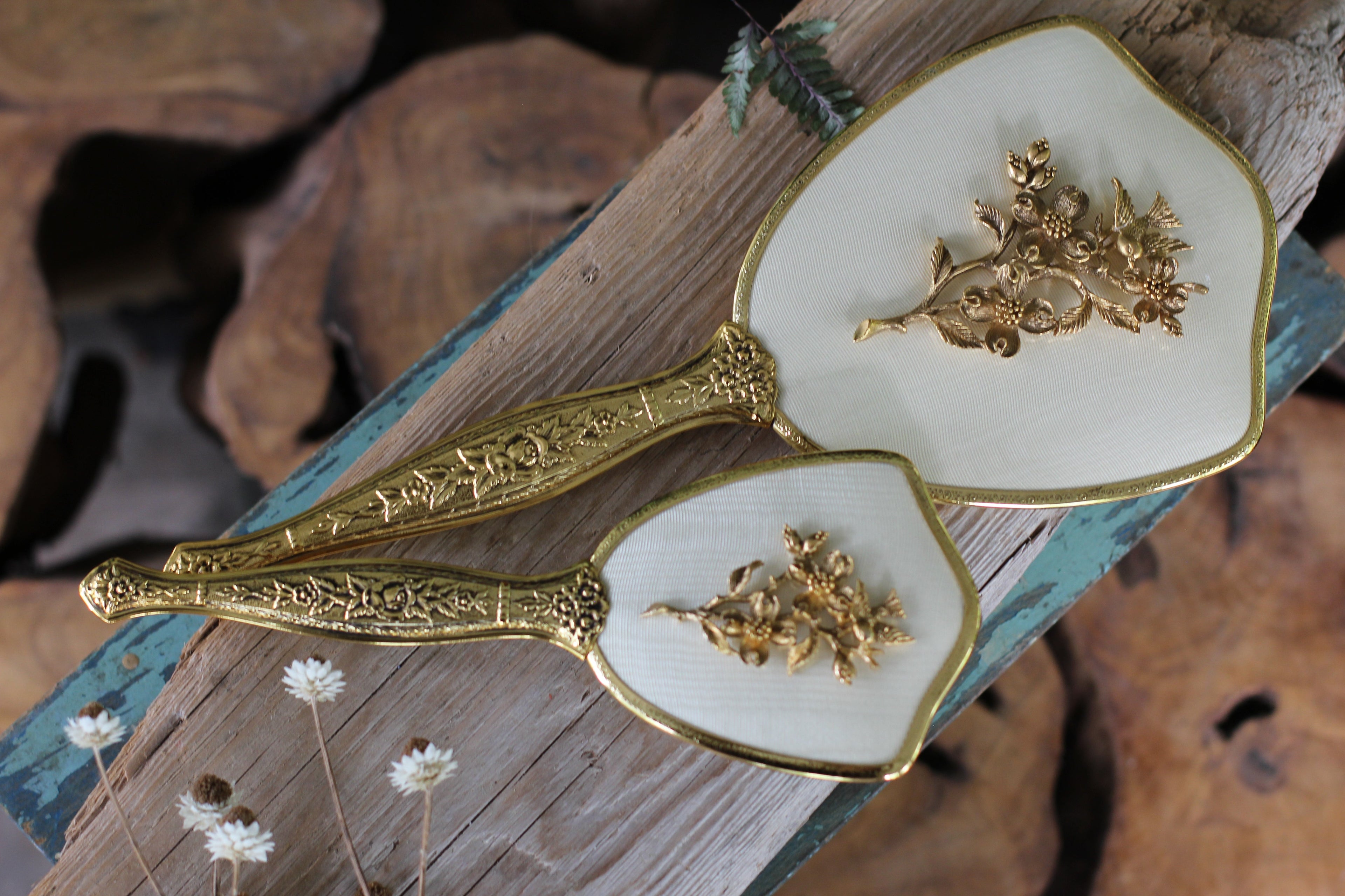 Antique Raised Dogwood & Birds Vanity Set