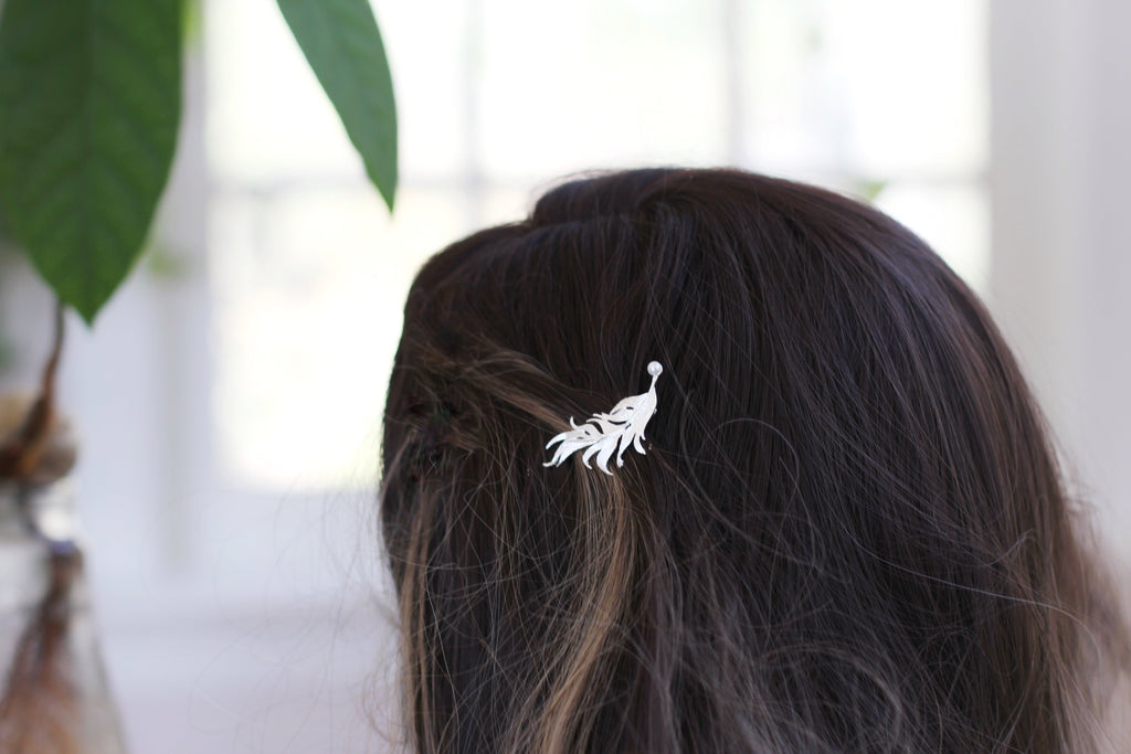Swirly Feather Pearl Barrette